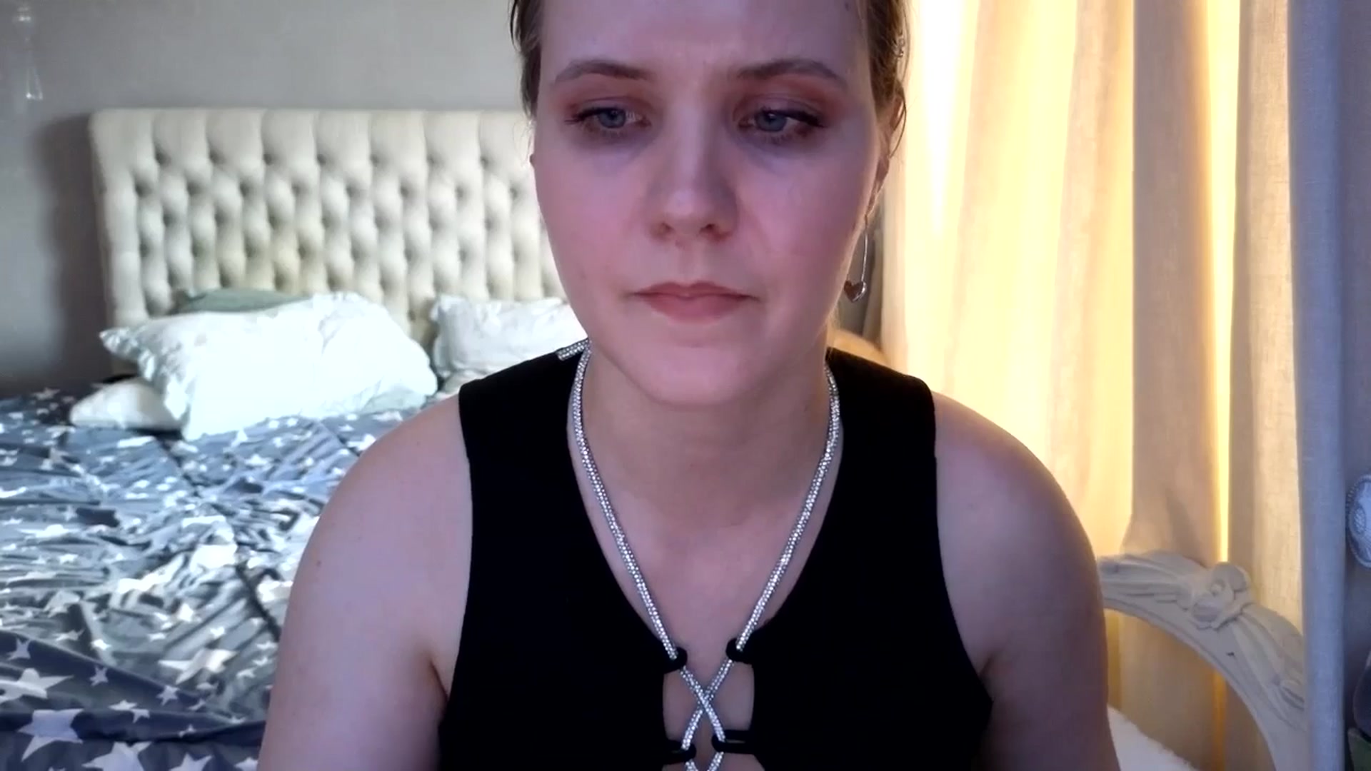 Gallery image thumbnail from YoungDunst's myfreecams stream on, 04/21/2026, 16:30 image 15 of 20