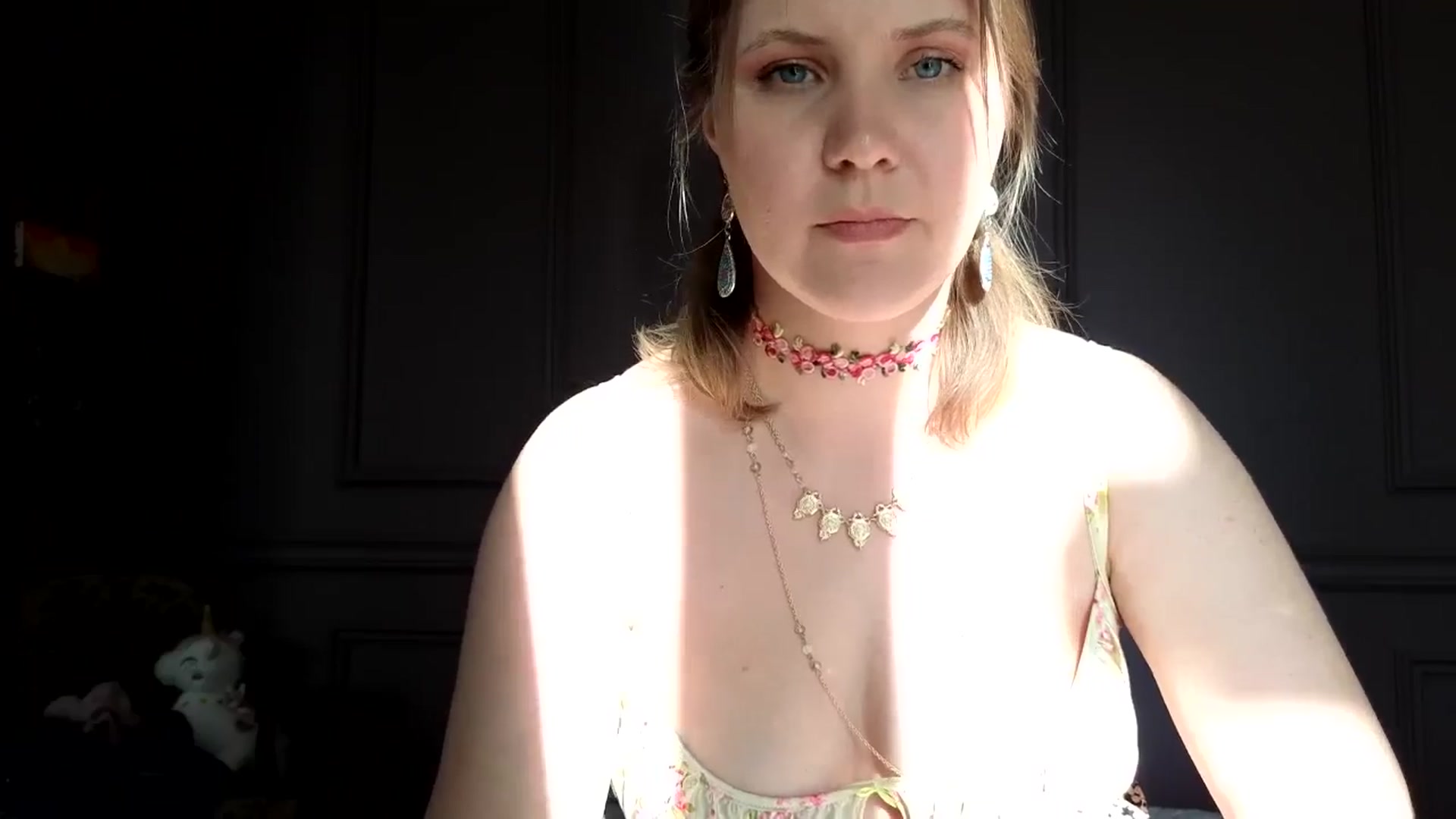 Gallery image thumbnail from YoungDunst's myfreecams stream on, 04/29/2026, 16:03 image 11 of 20