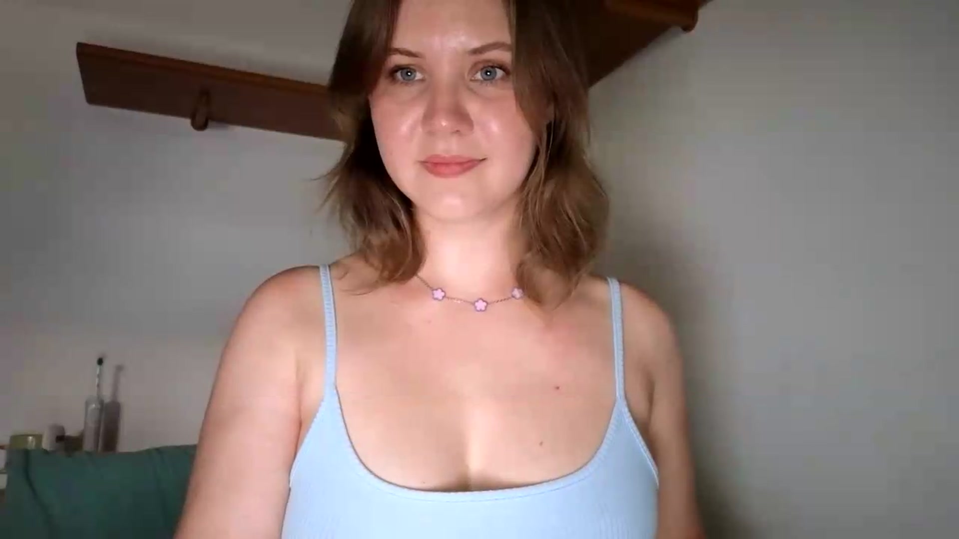 Gallery image thumbnail from YoungDunst's myfreecams stream on, 05/31/2026, 13:32 image 3 of 20