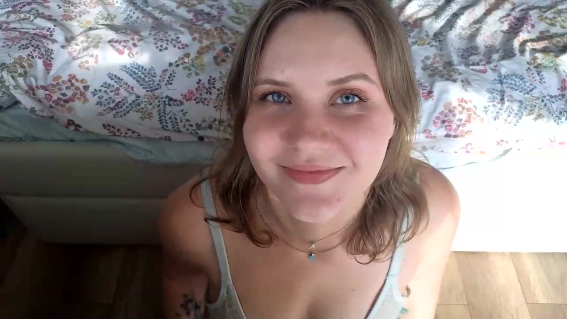 Gallery image thumbnail from YoungDunst's myfreecams stream on, 06/22/2026, 16:08 image 14 of 20