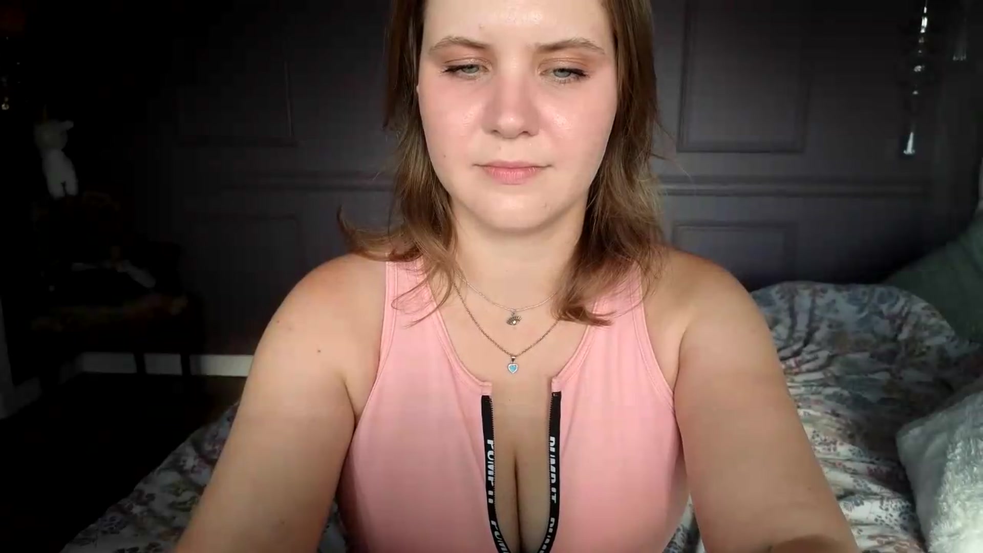 Gallery image thumbnail from YoungDunst's myfreecams stream on, 06/23/2026, 16:51 image 3 of 20