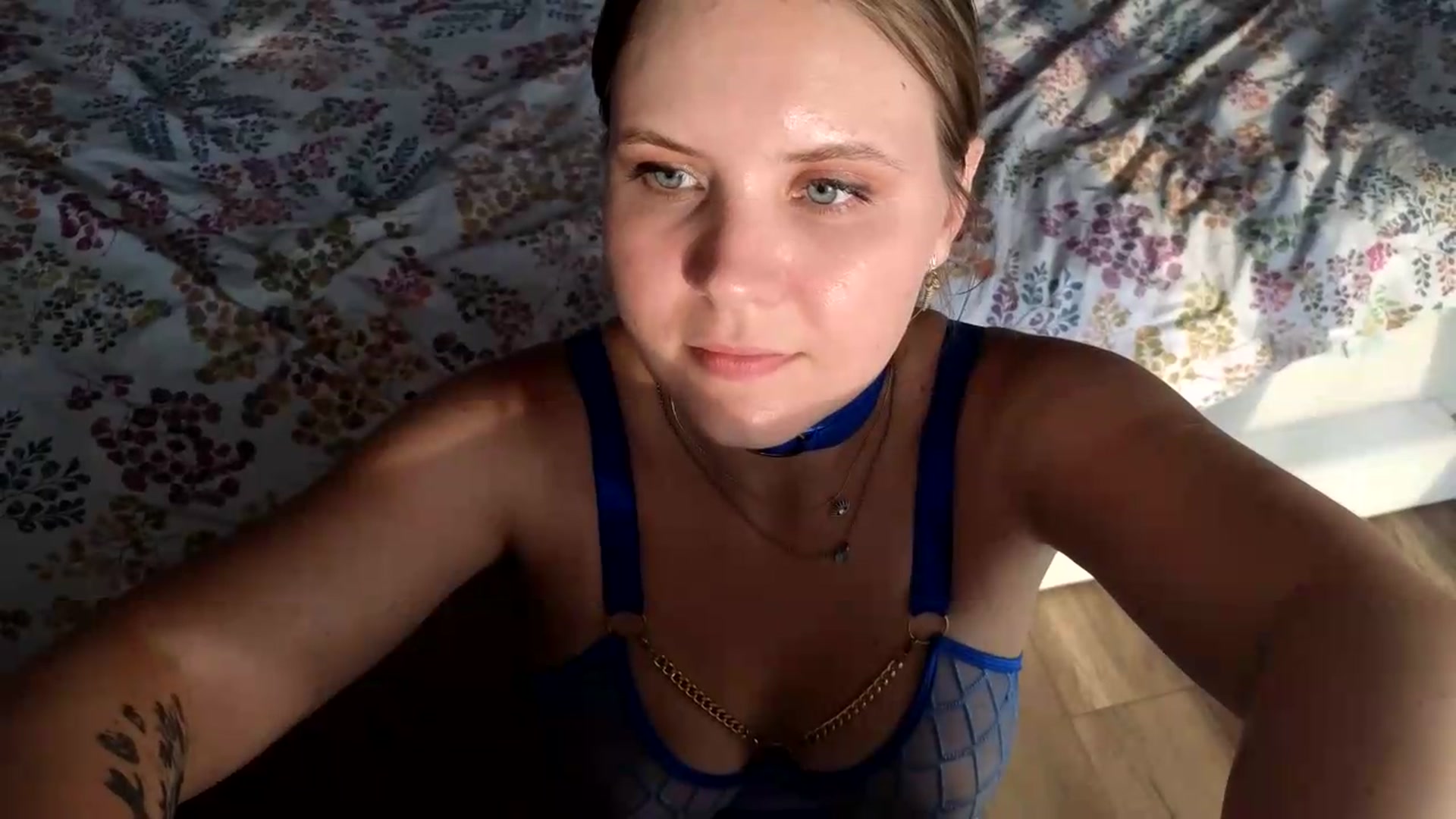 Gallery image thumbnail from YoungDunst's myfreecams stream on, 07/01/2026, 17:02 image 5 of 20