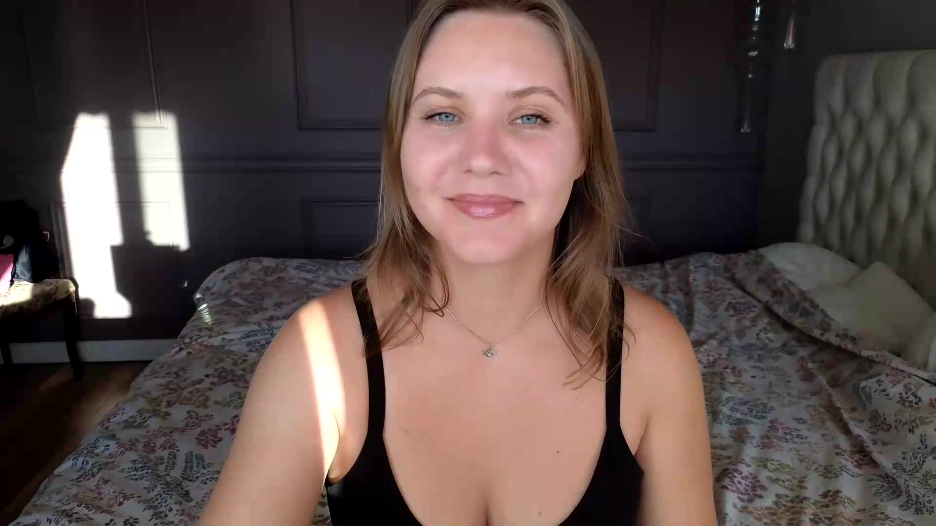 Gallery image thumbnail from YoungDunst's myfreecams stream on, 08/24/2026, 16:12 image 13 of 20