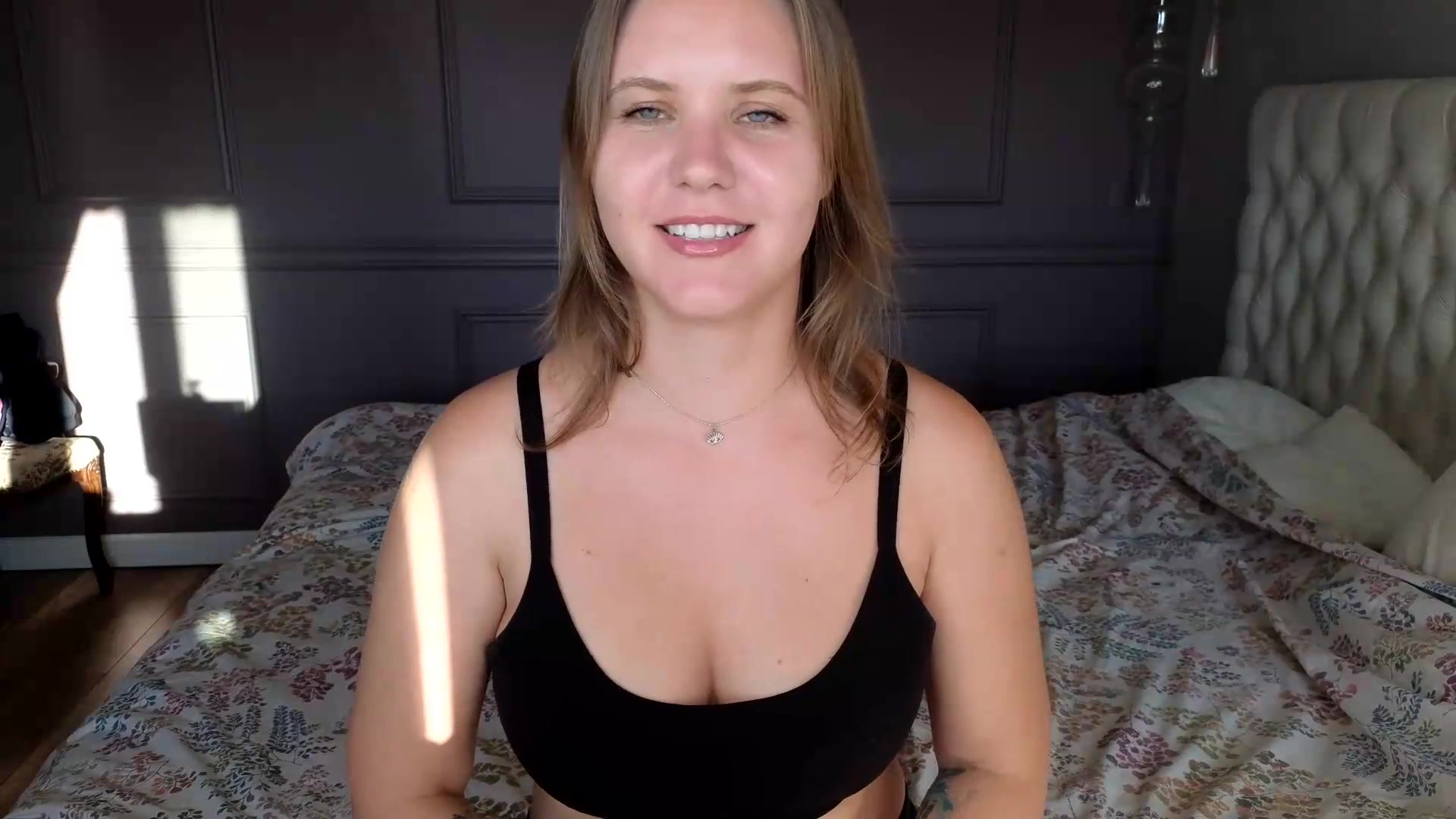 Gallery image thumbnail from YoungDunst's myfreecams stream on, 08/24/2026, 16:12 image 8 of 20