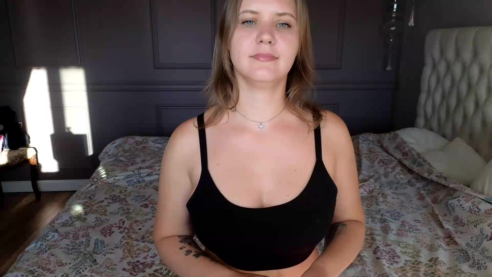 Gallery image thumbnail from YoungDunst's myfreecams stream on, 08/24/2026, 16:12 image 9 of 20