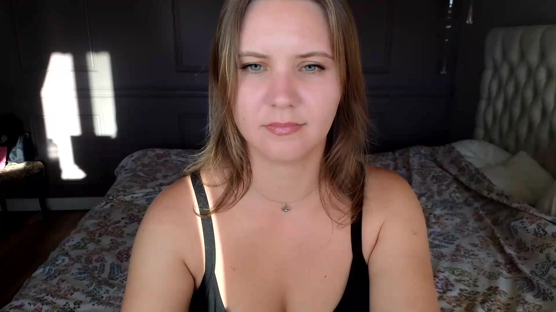 Gallery image thumbnail from YoungDunst's myfreecams stream on, 08/24/2026, 16:12 image 17 of 20