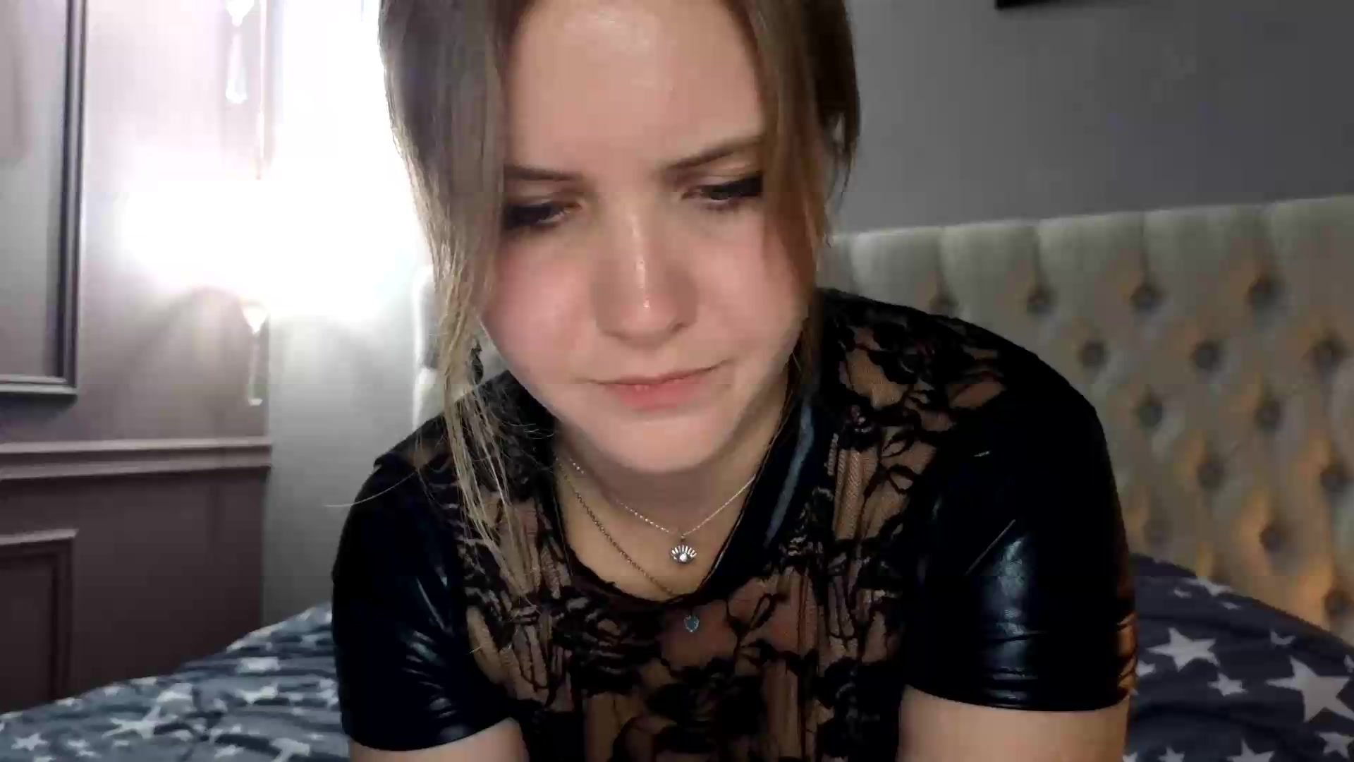 Gallery image thumbnail from YoungDunst's myfreecams stream on, 08/31/2026, 18:03 image 16 of 20