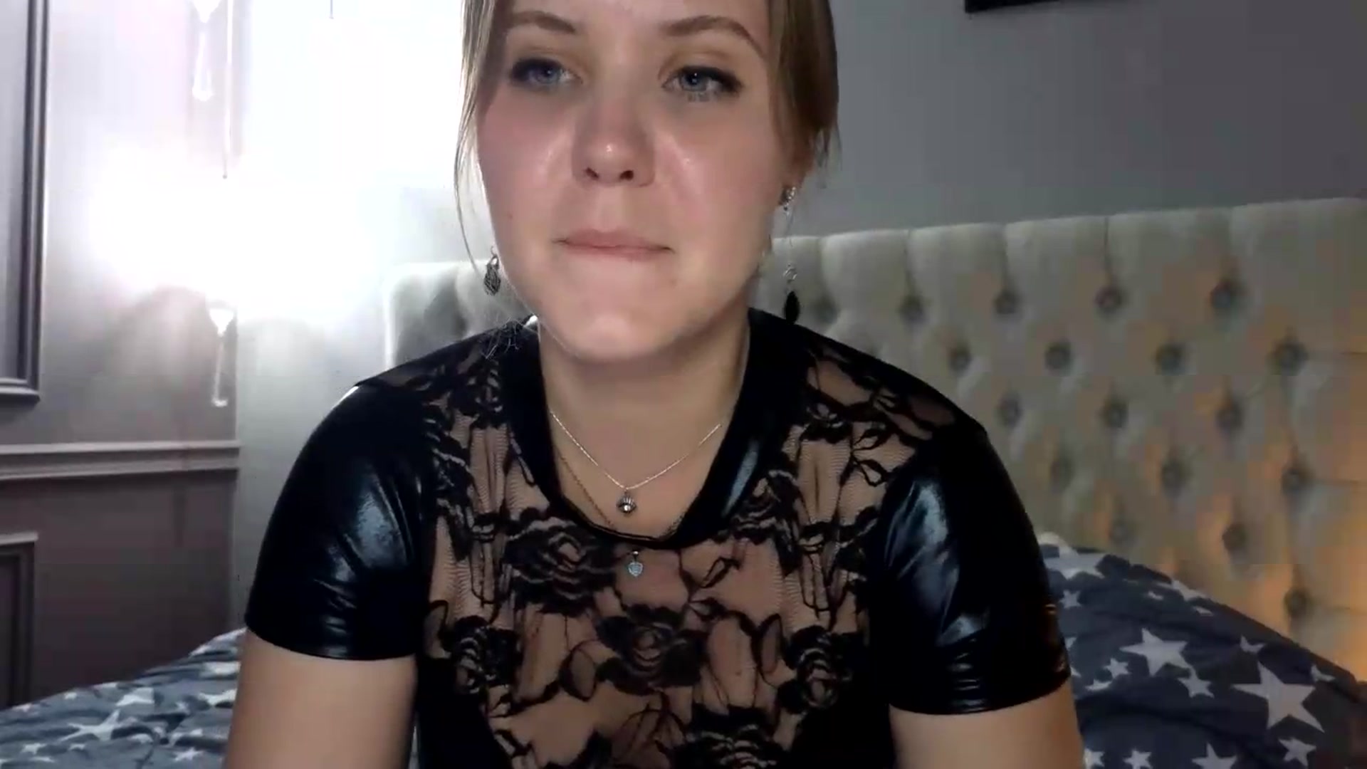Gallery image thumbnail from YoungDunst's myfreecams stream on, 08/31/2026, 18:03 image 4 of 20