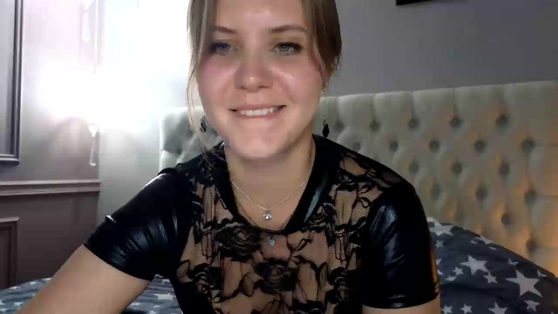Gallery image thumbnail from YoungDunst's myfreecams stream on, 08/31/2026, 18:03 image 3 of 20