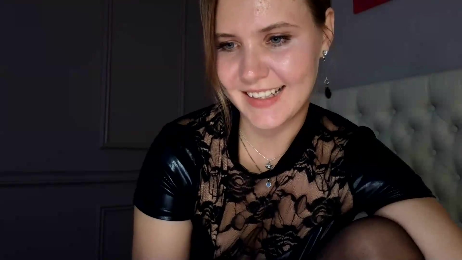 Gallery image thumbnail from YoungDunst's myfreecams stream on, 09/01/2026, 22:02 image 11 of 20
