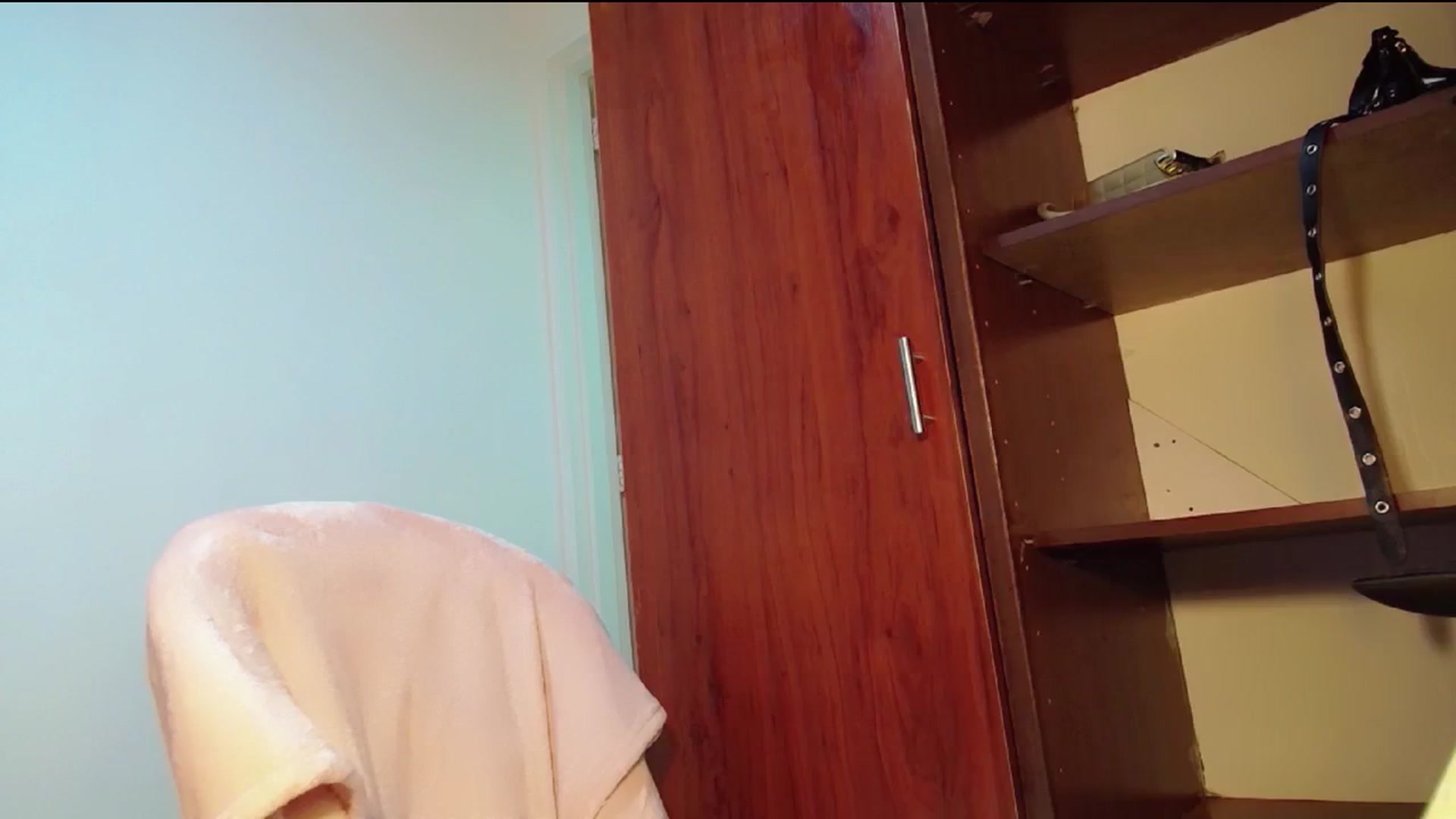 Gallery image thumbnail from YoungGirl's myfreecams stream on, 01/22/2024, 08:34 image 11 of 20