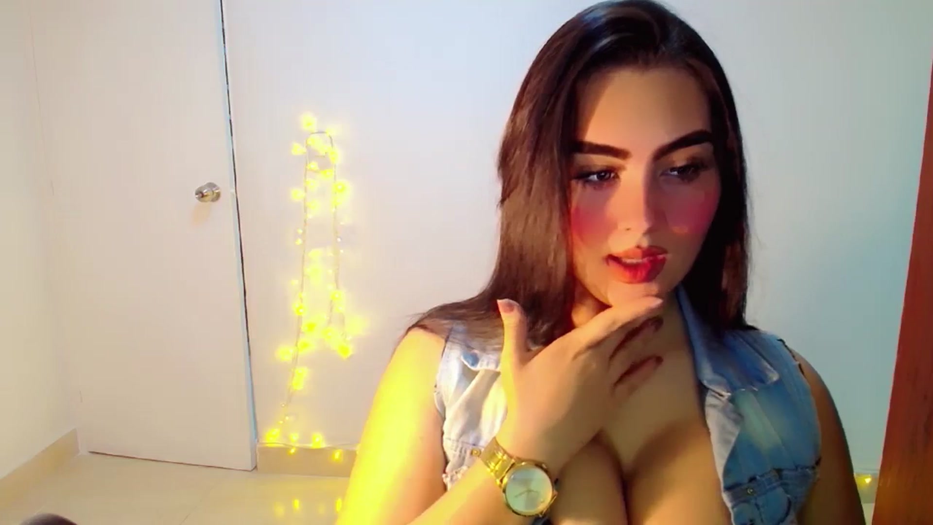 Gallery image thumbnail from YoungGirl's myfreecams stream on, 01/29/2024, 07:40 image 13 of 20