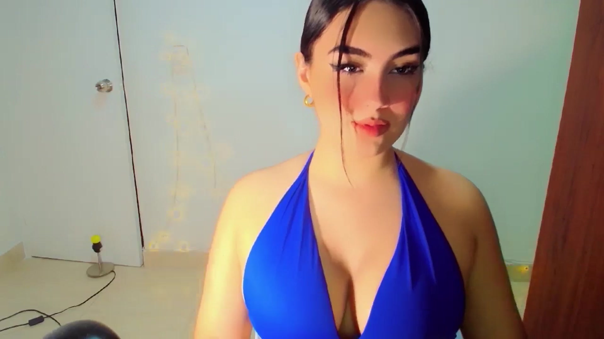 Gallery image thumbnail from YoungGirl's myfreecams stream on, 02/01/2024, 08:24 image 4 of 20