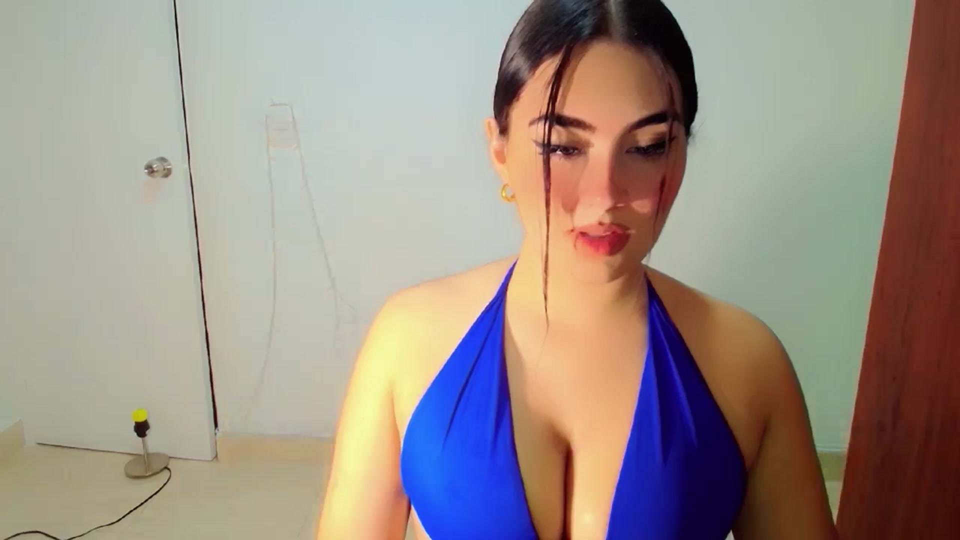 Gallery image thumbnail from YoungGirl's myfreecams stream on, 02/01/2024, 09:41 image 2 of 20