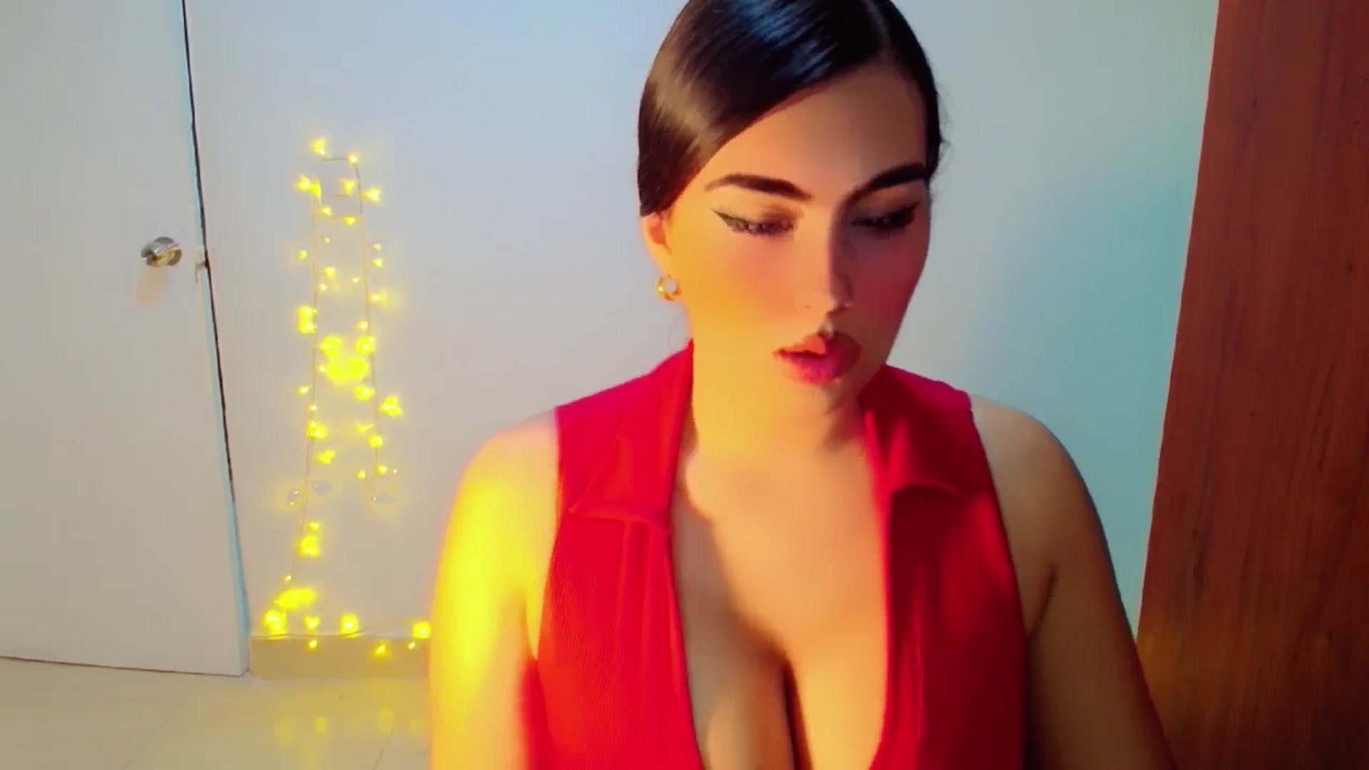 Gallery image thumbnail from YoungGirl's myfreecams stream on, 02/09/2024, 09:23 image 10 of 20