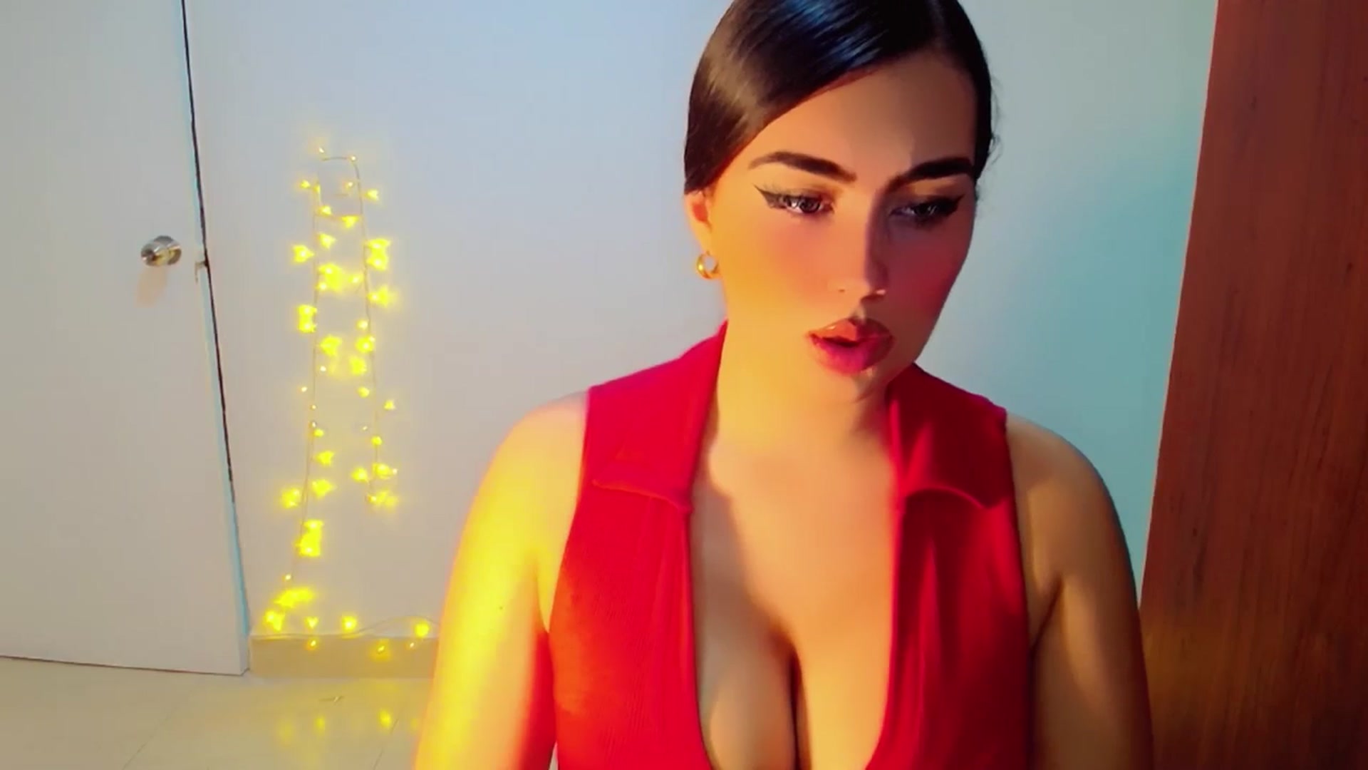 Gallery image thumbnail from YoungGirl's myfreecams stream on, 02/09/2024, 09:23 image 8 of 20