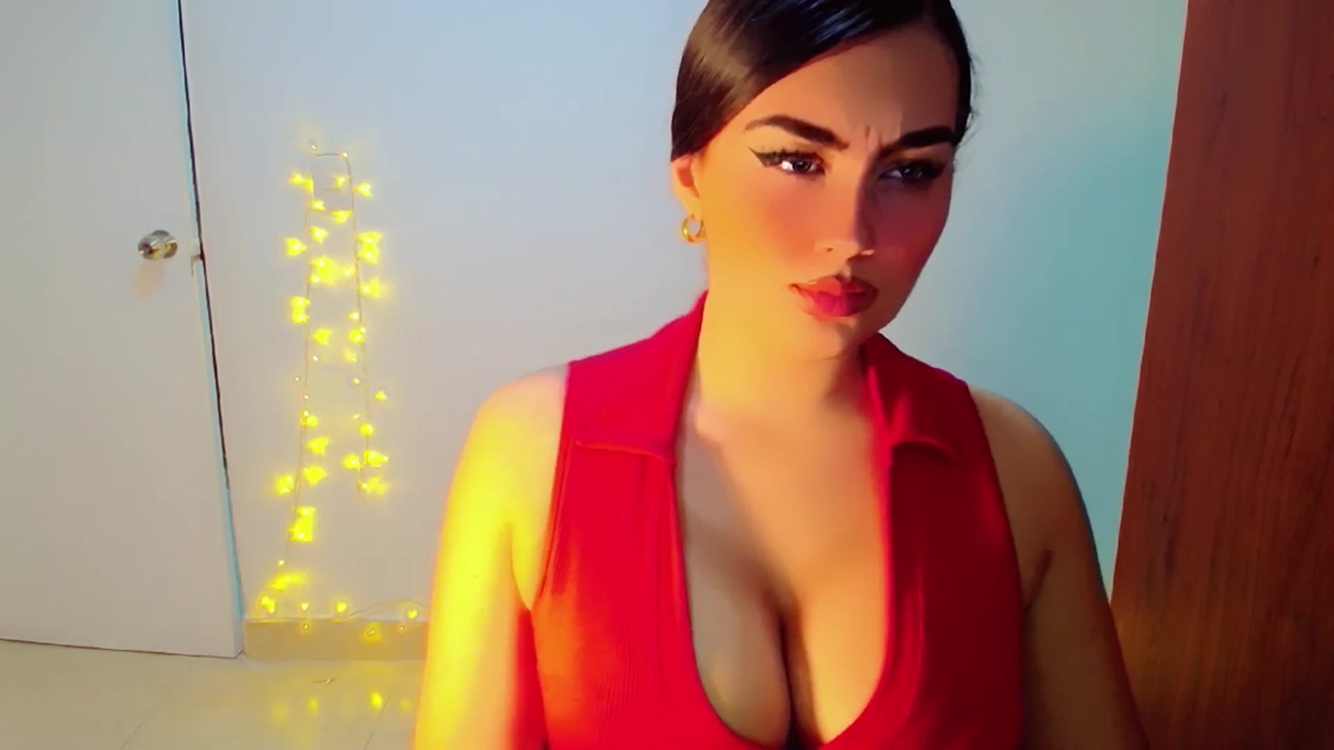 Gallery image thumbnail from YoungGirl's myfreecams stream on, 02/09/2024, 09:23 image 7 of 20