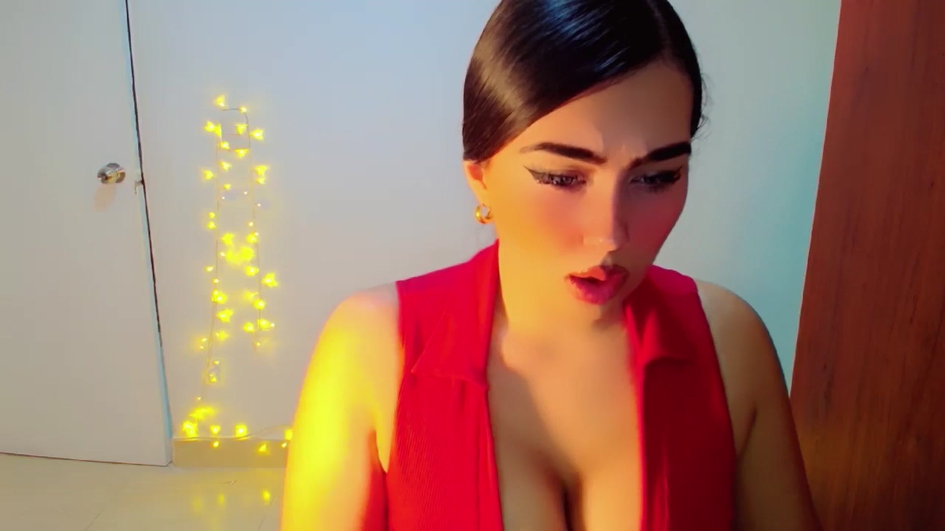 Gallery image thumbnail from YoungGirl's myfreecams stream on, 02/09/2024, 09:23 image 11 of 20