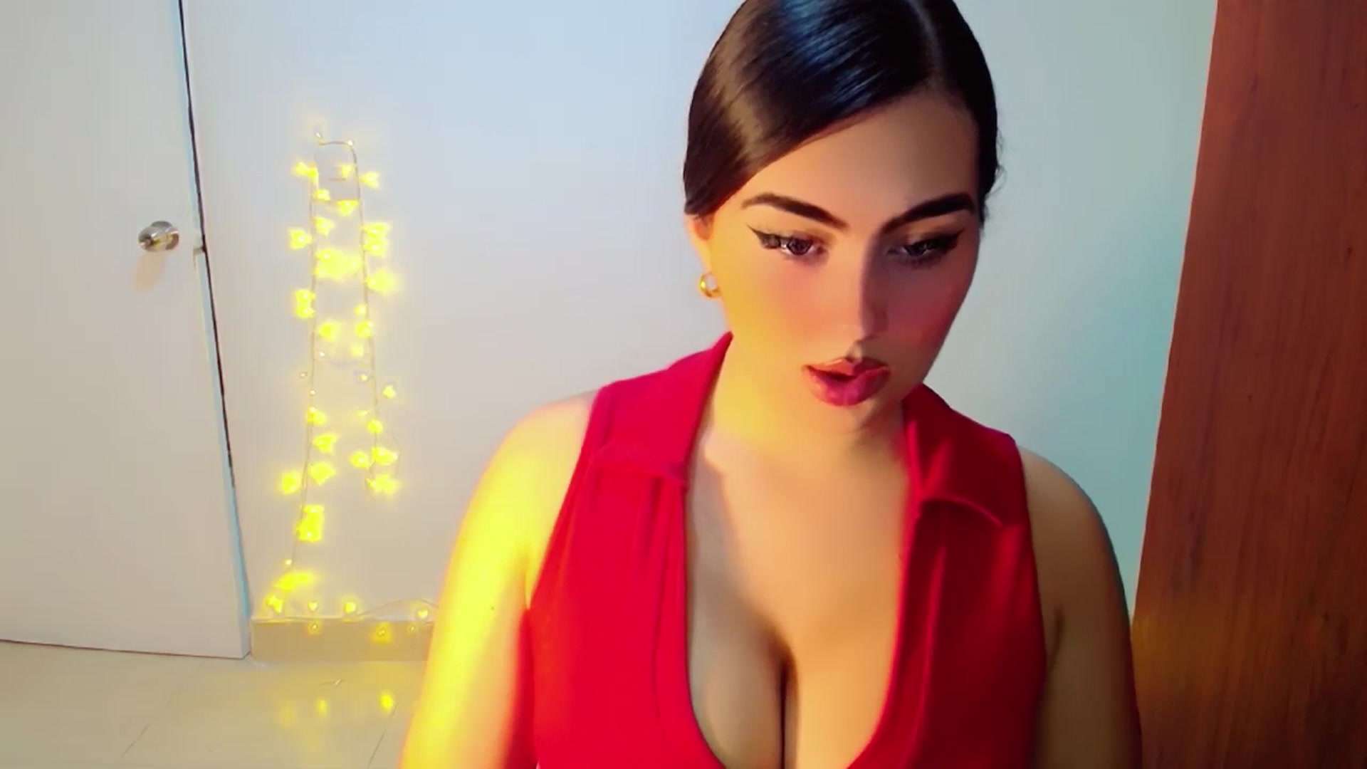Gallery image thumbnail from YoungGirl's myfreecams stream on, 02/09/2024, 09:23 image 17 of 20