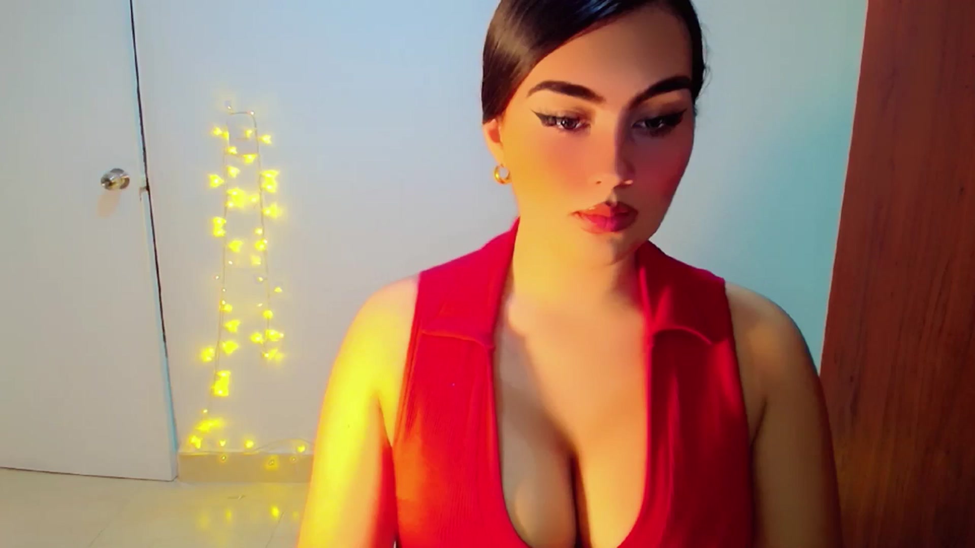 Gallery image thumbnail from YoungGirl's myfreecams stream on, 02/09/2024, 09:23 image 6 of 20