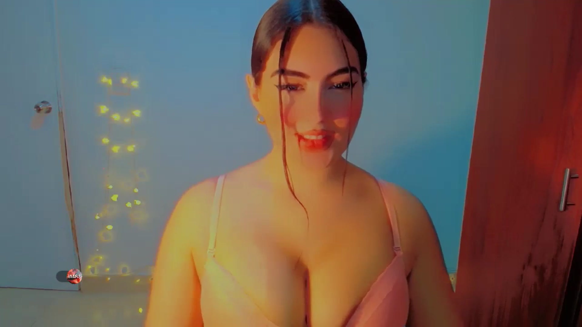 Gallery image thumbnail from YoungGirl's myfreecams stream on, 02/12/2024, 09:16 image 2 of 20