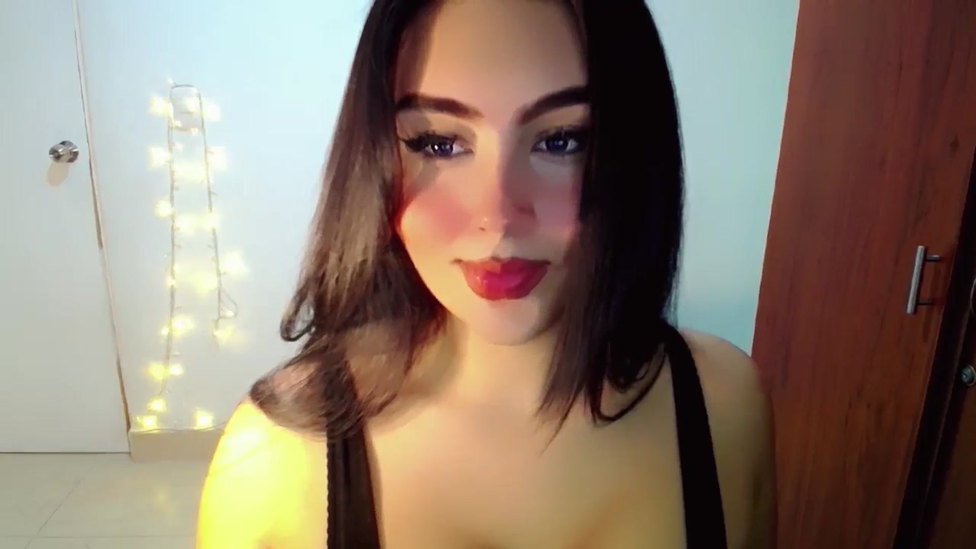Gallery image thumbnail from YoungGirl's myfreecams stream on, 02/22/2024, 08:34 image 18 of 20