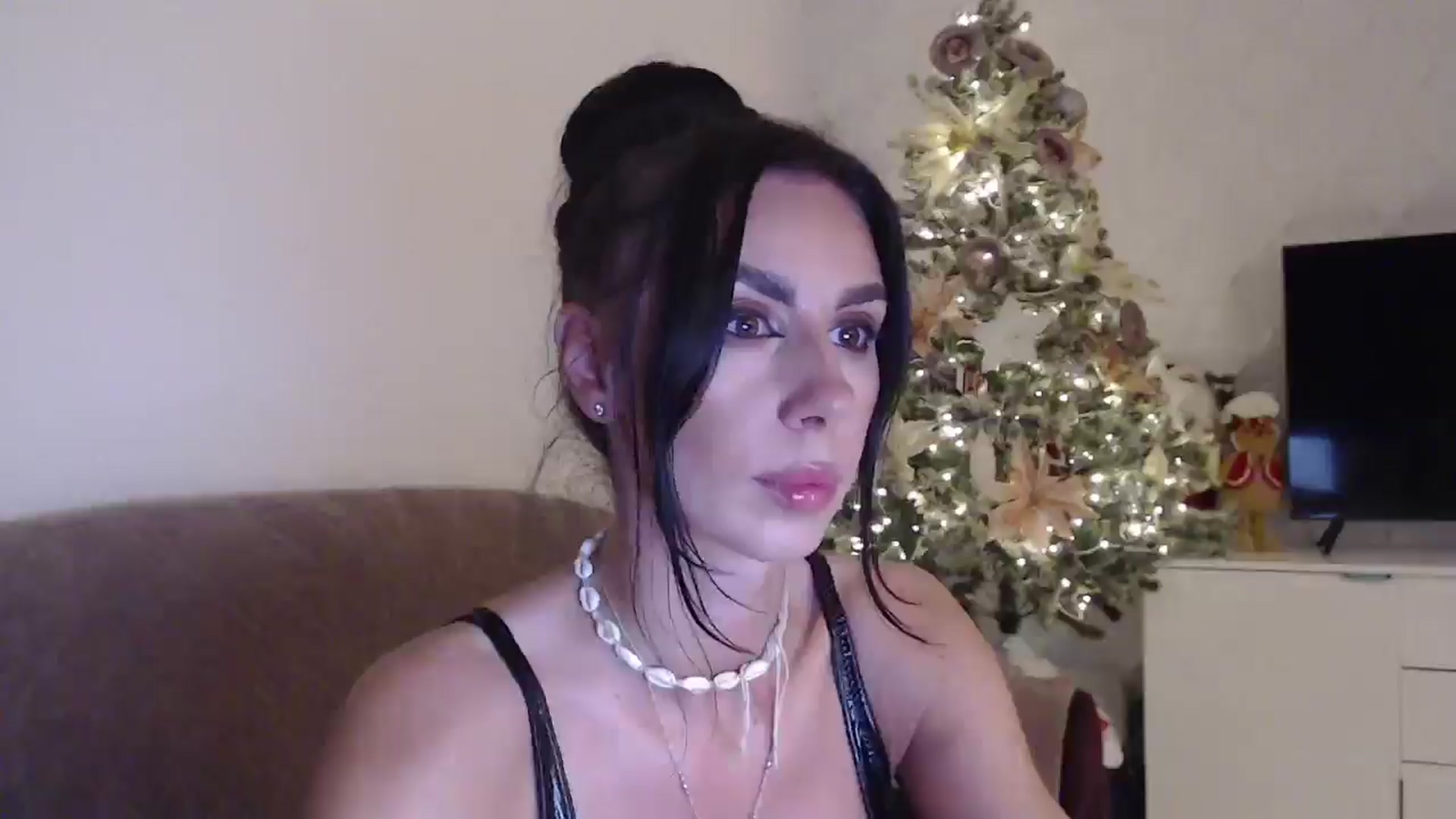 Gallery image thumbnail from YoungLexiSexy's myfreecams stream on, 01/15/2026, 02:30 image 17 of 20