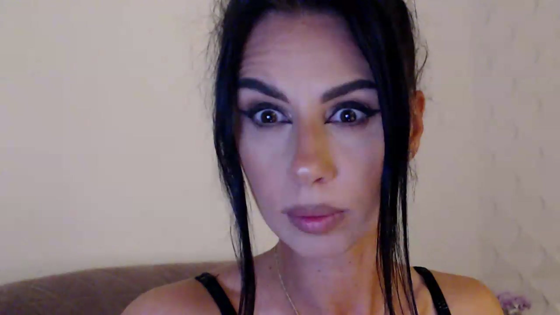 Gallery image thumbnail from YoungLexiSexy's myfreecams stream on, 07/30/2026, 24:40 image 2 of 20