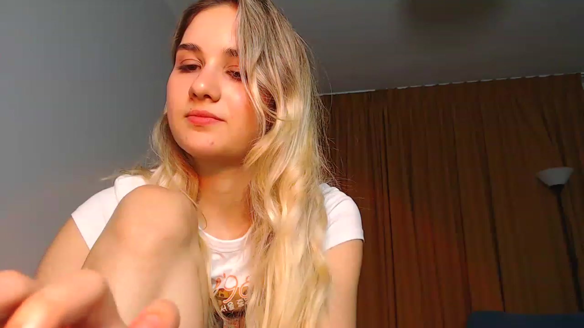 Gallery image thumbnail from YoungLilMary's myfreecams stream on, 06/25/2023, 01:46 image 19 of 20