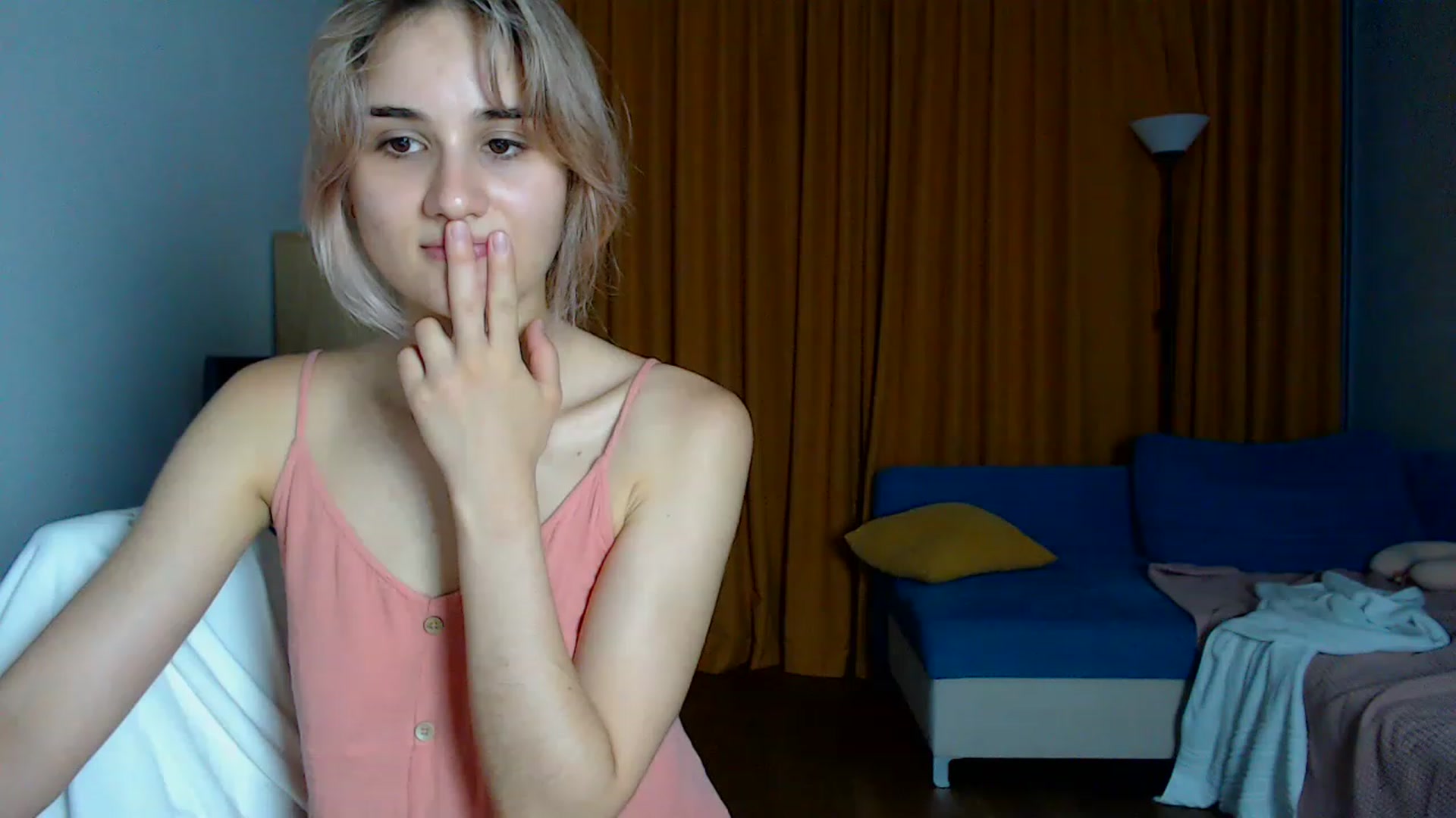 Gallery image thumbnail from YoungLilMary's myfreecams stream on, 07/22/2023, 24:53 image 16 of 20