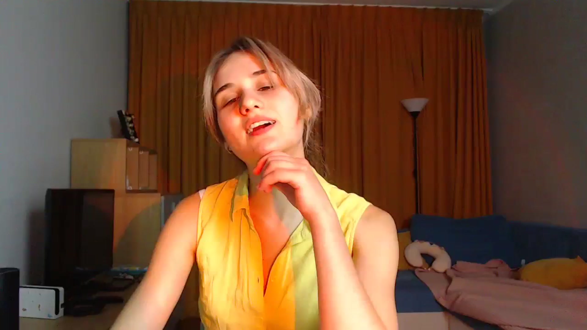 Gallery image thumbnail from YoungLilMary's myfreecams stream on, 07/22/2023, 23:05 image 1 of 20