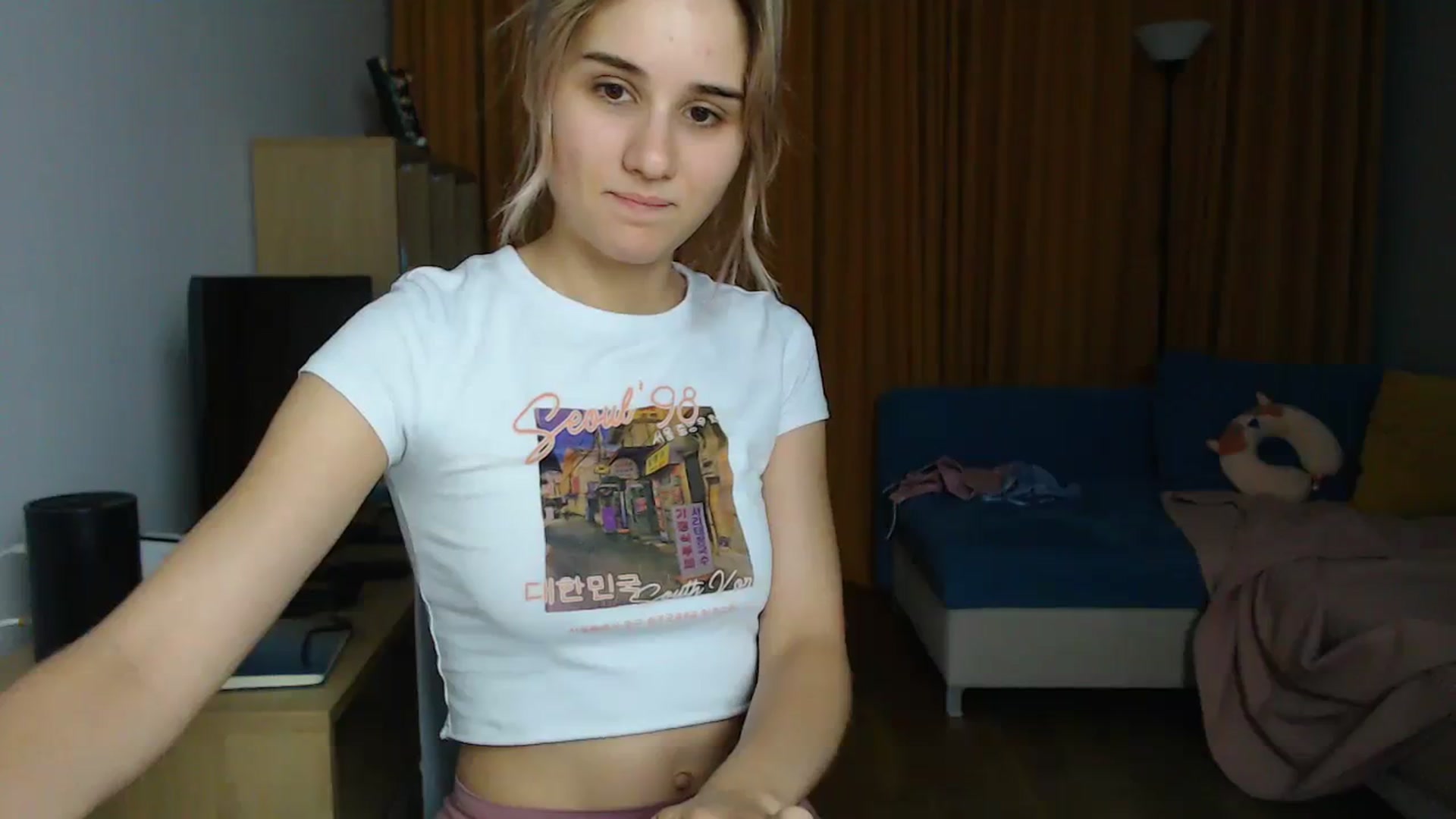 Gallery image thumbnail from YoungLilMary's myfreecams stream on, 07/23/2023, 23:05 image 4 of 20