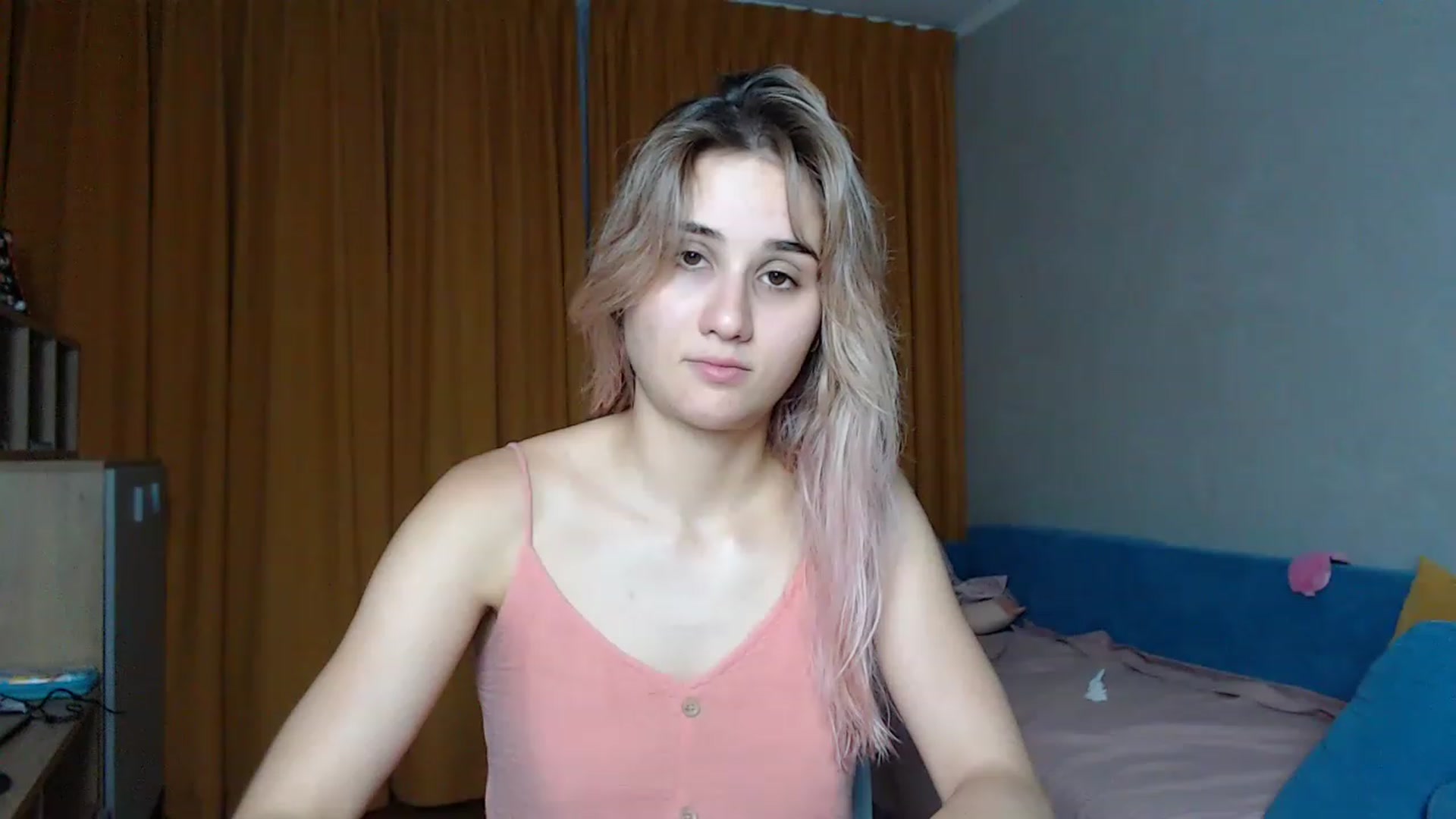 Gallery image thumbnail from YoungLilMary's myfreecams stream on, 07/26/2023, 24:35 image 11 of 20