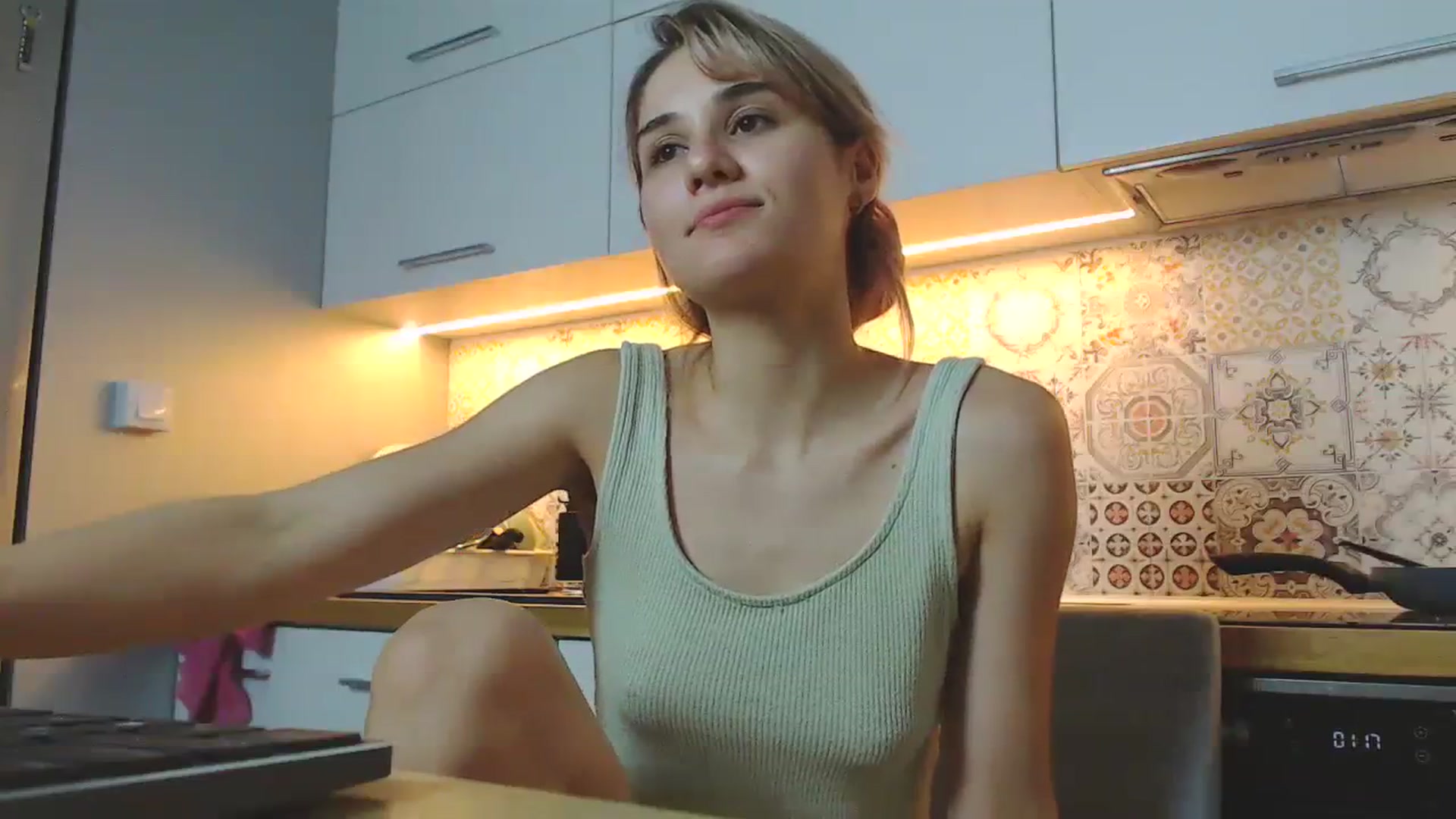 Gallery image thumbnail from YoungLilMary's myfreecams stream on, 07/30/2023, 24:20 image 20 of 20