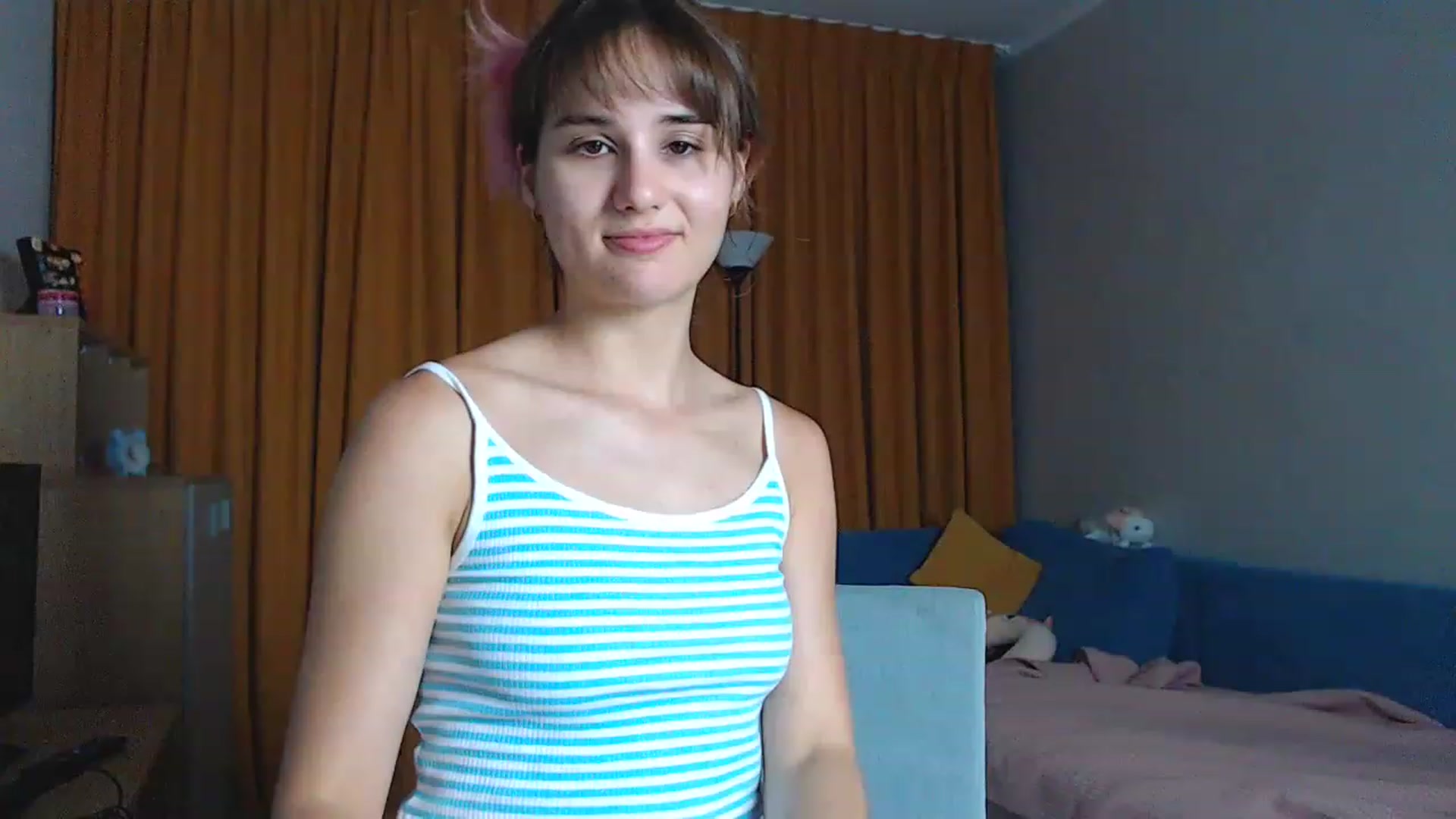 Gallery image thumbnail from YoungLilMary's myfreecams stream on, 08/18/2023, 23:06 image 1 of 20