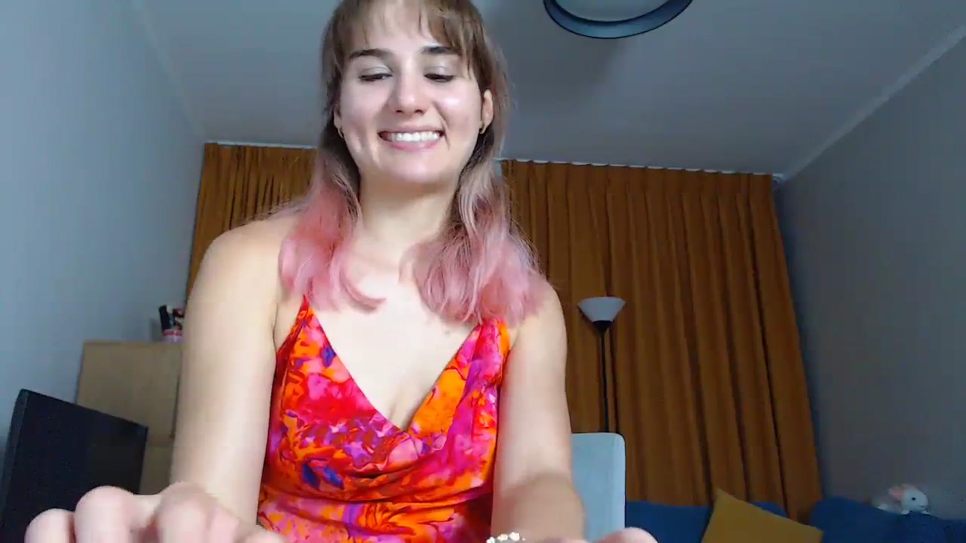 Gallery image thumbnail from YoungLilMary's myfreecams stream on, 08/19/2023, 23:54 image 13 of 20