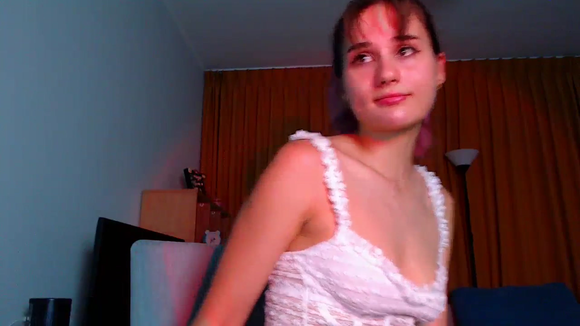 Gallery image thumbnail from YoungLilMary's myfreecams stream on, 08/21/2023, 23:49 image 14 of 20