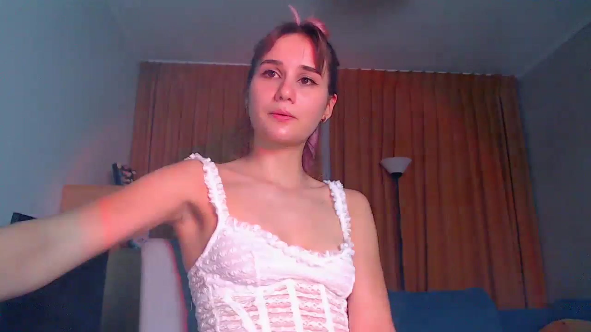Gallery image thumbnail from YoungLilMary's myfreecams stream on, 08/21/2023, 23:49 image 17 of 20