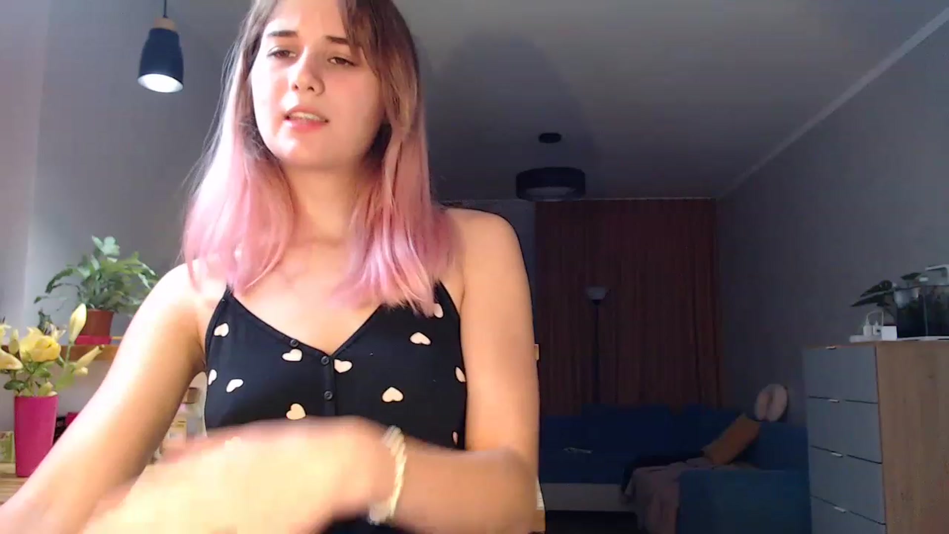 Gallery image thumbnail from YoungLilMary's myfreecams stream on, 09/04/2023, 24:55 image 7 of 20