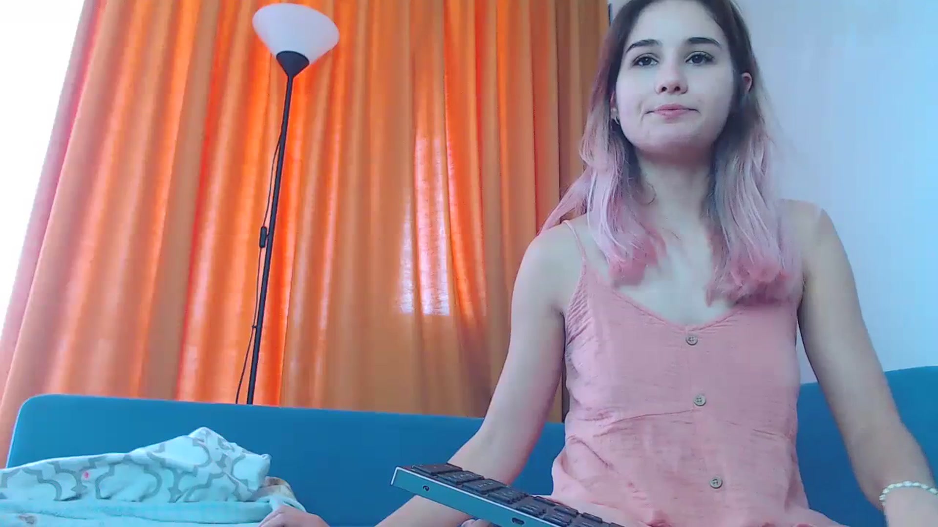 Gallery image thumbnail from YoungLilMary's myfreecams stream on, 09/27/2023, 11:08 image 20 of 20