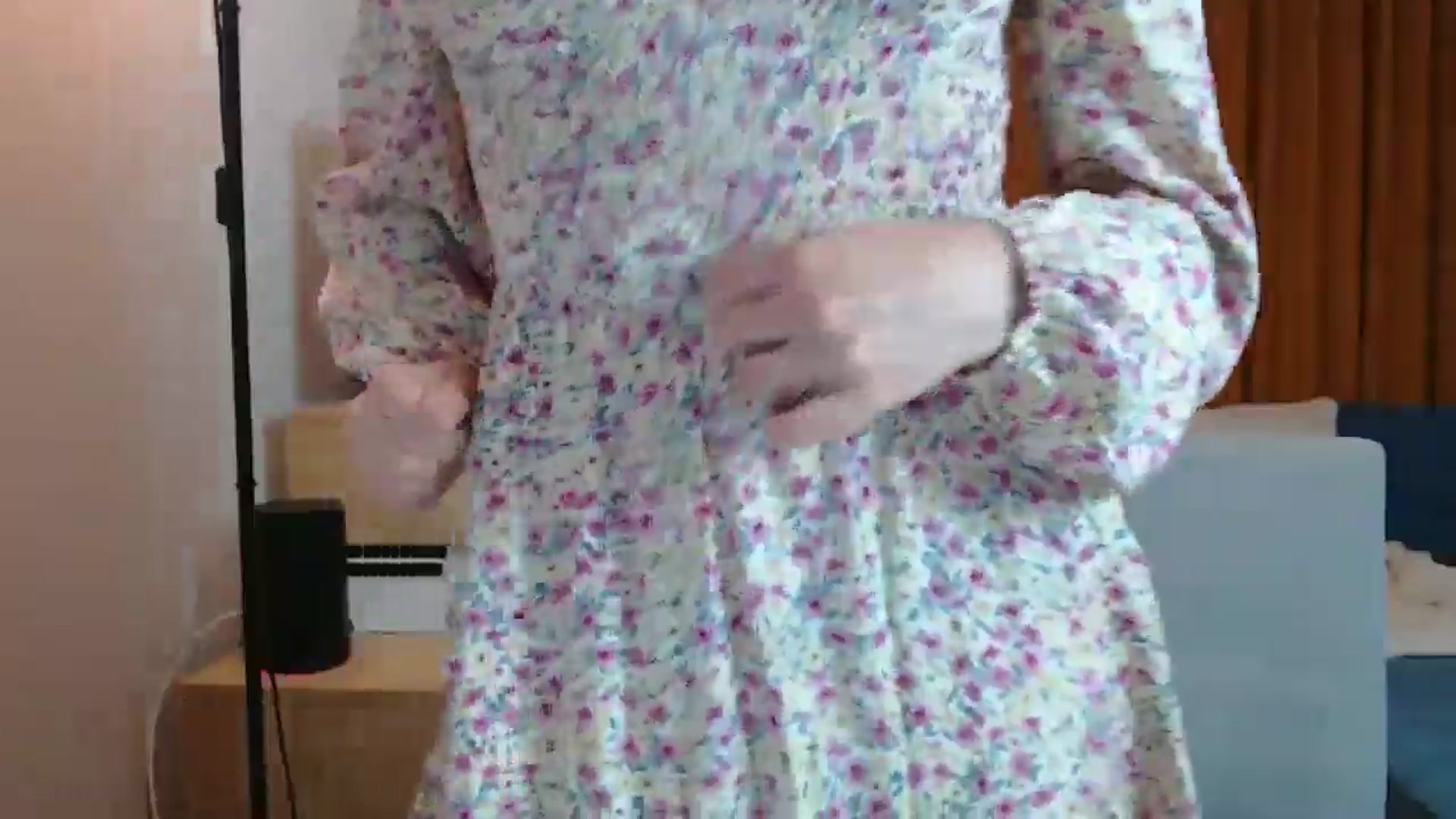 Gallery image thumbnail from YoungLilMary's myfreecams stream on, 07/04/2024, 24:14 image 16 of 20