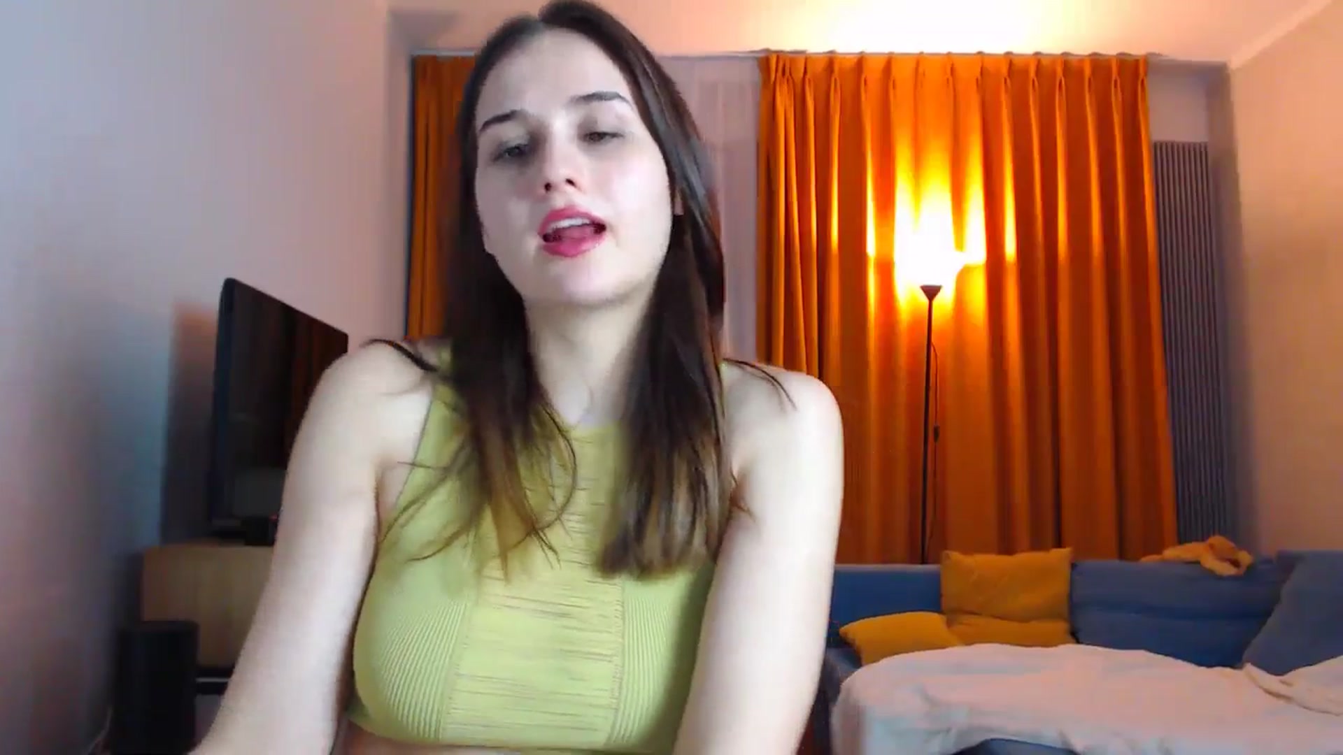 Gallery image thumbnail from YoungLilMary's myfreecams stream on, 08/21/2024, 24:26 image 13 of 20