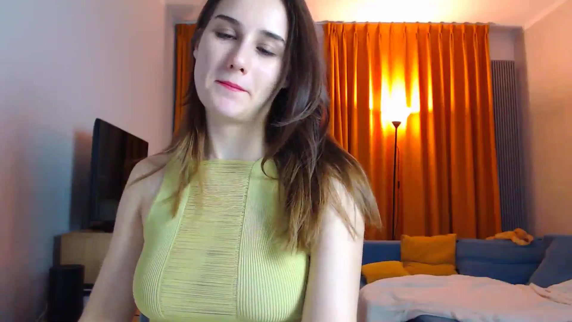 Gallery image thumbnail from YoungLilMary's myfreecams stream on, 08/21/2024, 24:26 image 14 of 20