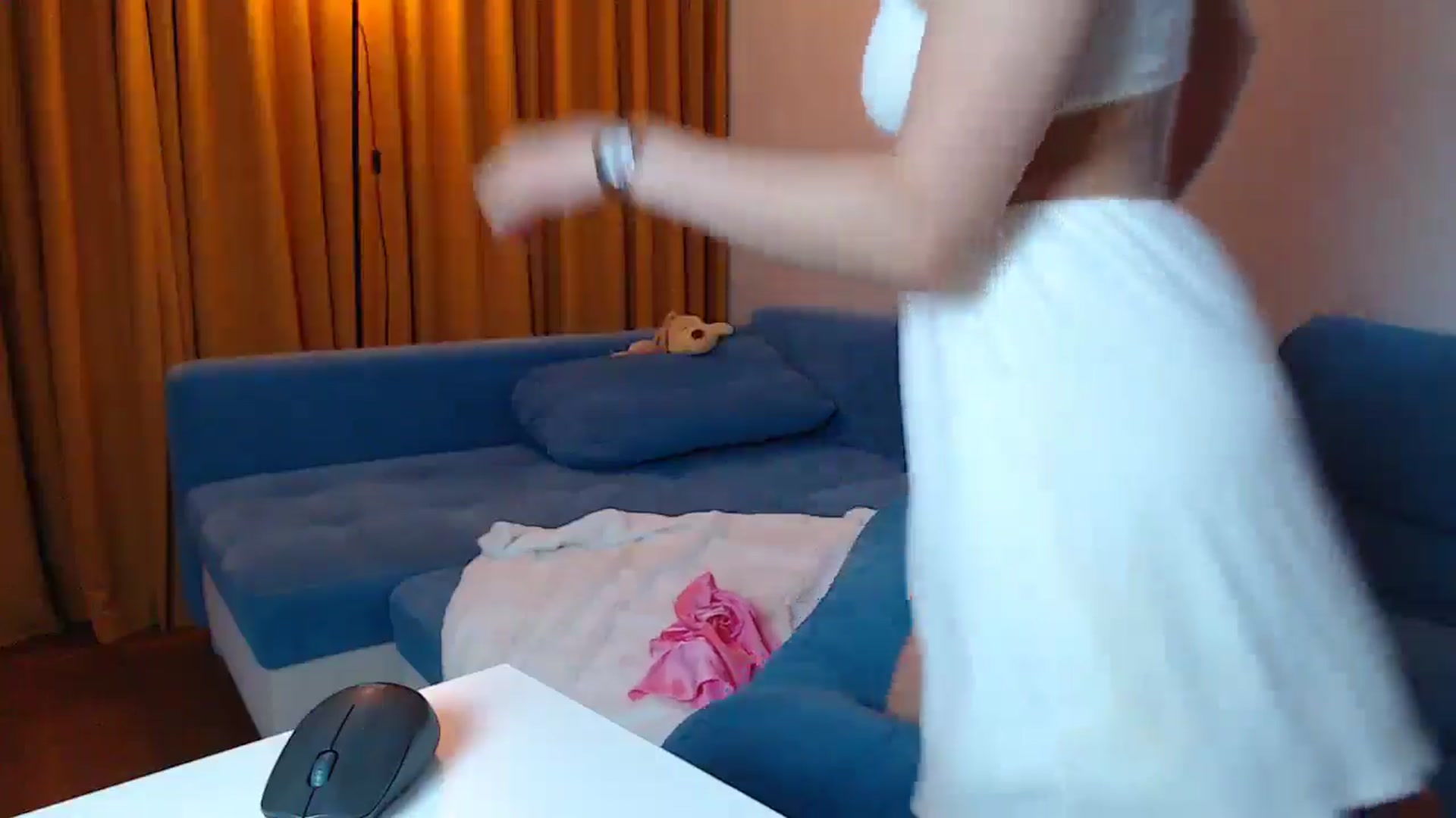 Gallery image thumbnail from YoungLilMary's myfreecams stream on, 08/22/2024, 24:32 image 9 of 20