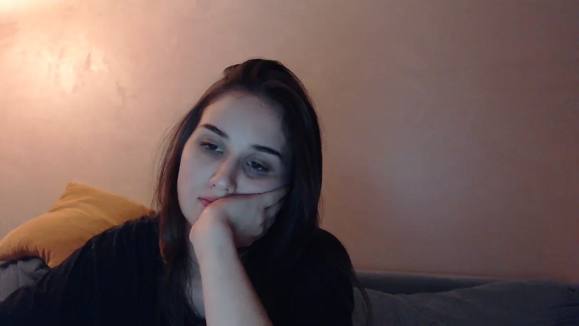 Gallery image thumbnail from YoungLilMary's myfreecams stream on, 09/02/2024, 02:22 image 9 of 20