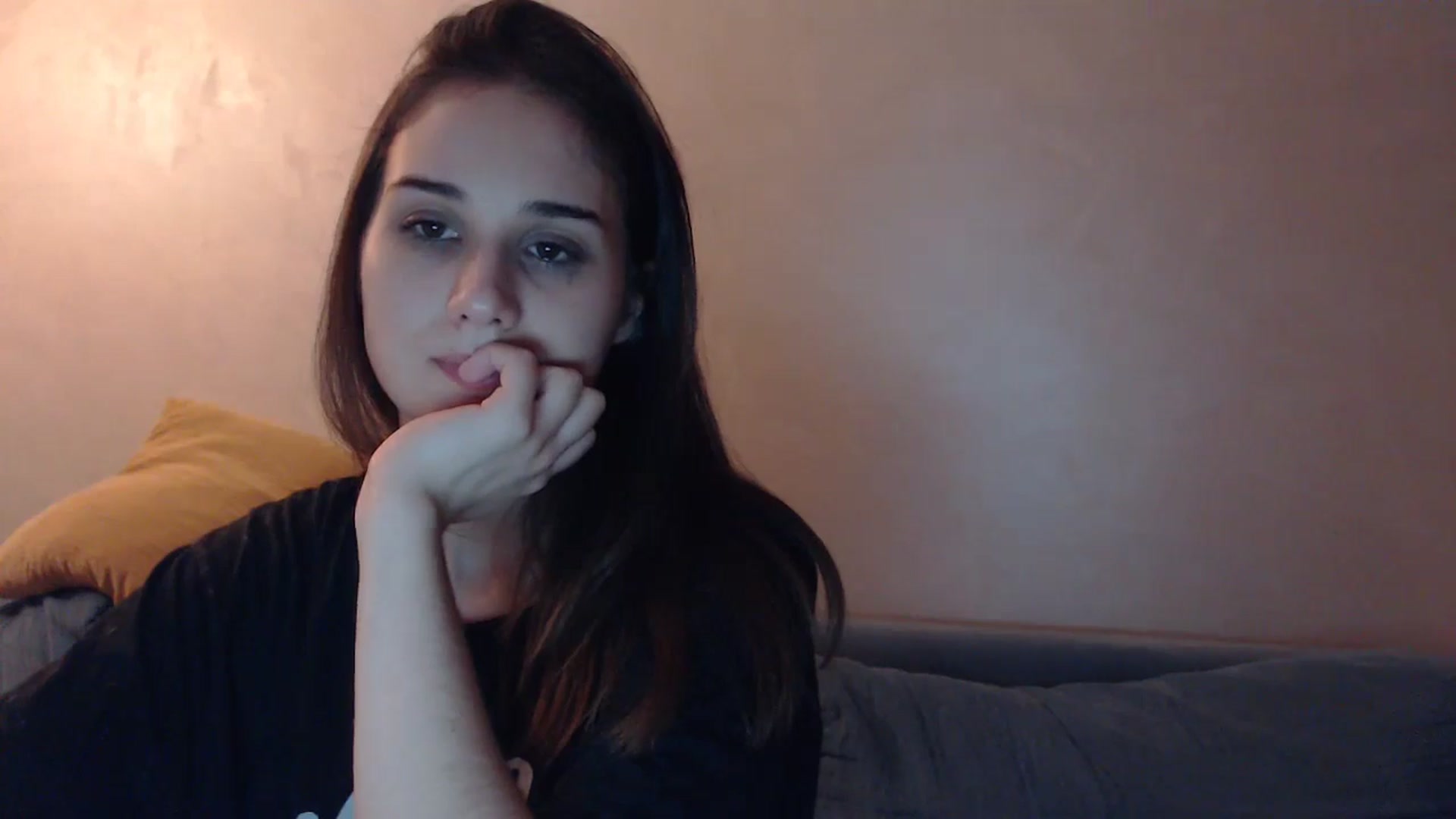 Gallery image thumbnail from YoungLilMary's myfreecams stream on, 09/02/2024, 02:22 image 17 of 20