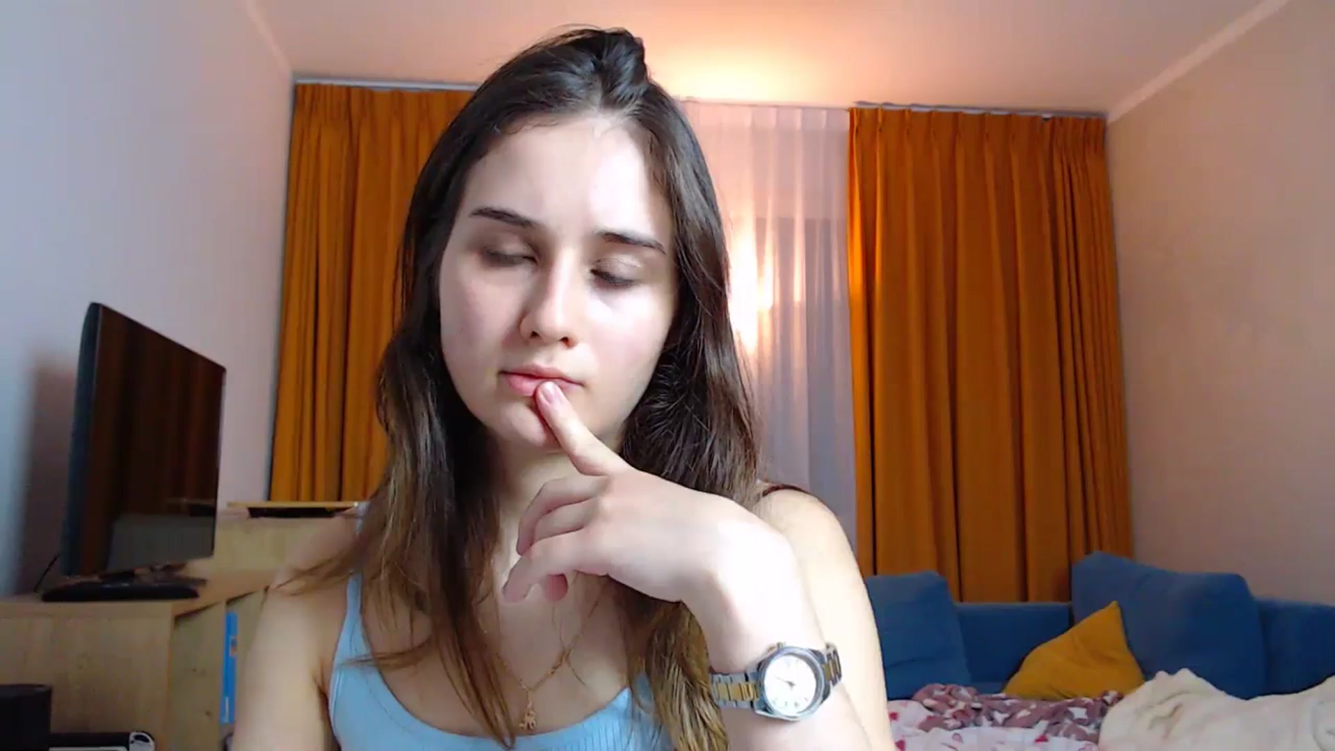 Gallery image thumbnail from YoungLilMary's myfreecams stream on, 09/23/2024, 23:19 image 16 of 20
