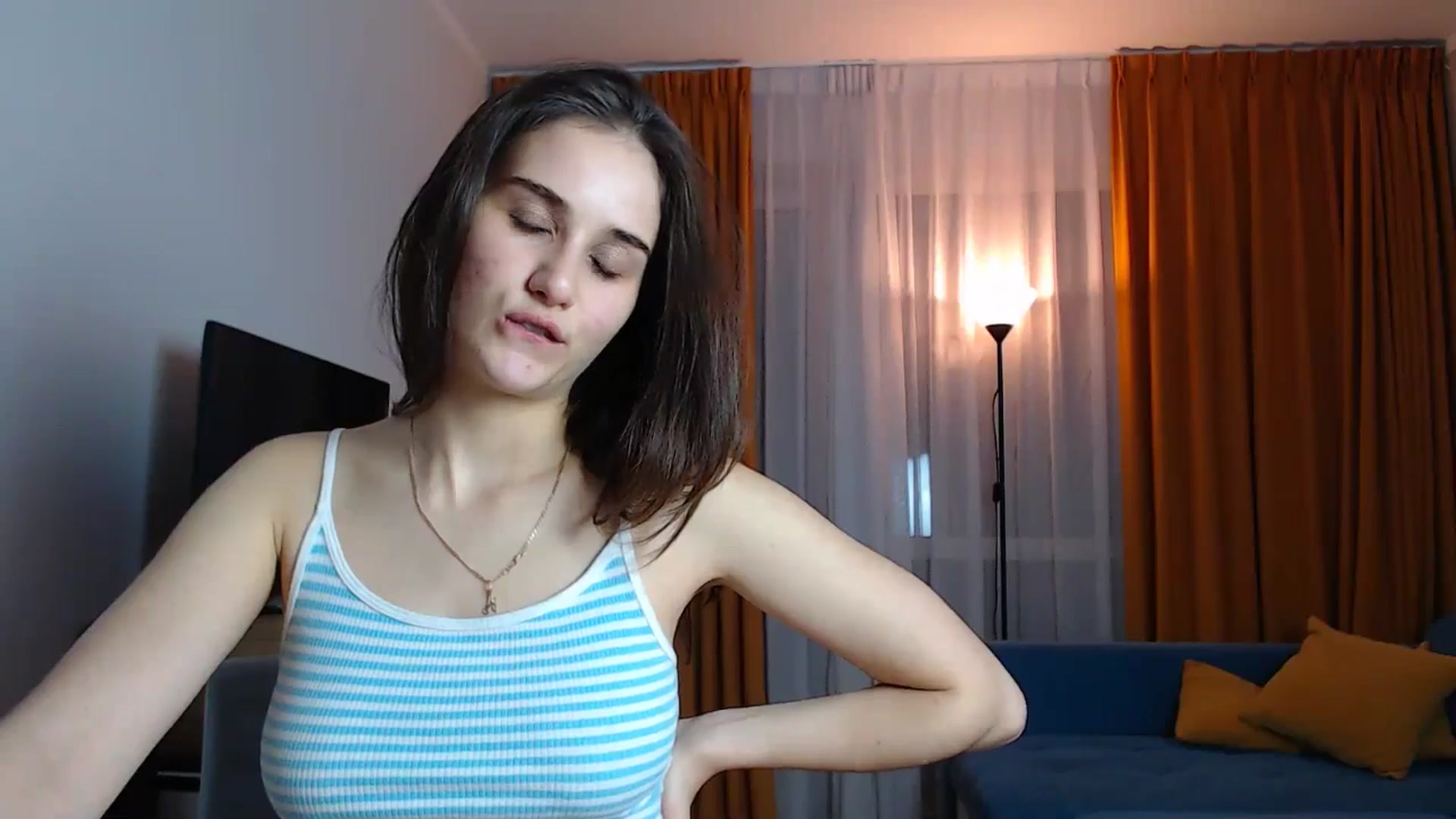 Gallery image thumbnail from YoungLilMary's myfreecams stream on, 09/29/2024, 23:18 image 3 of 20