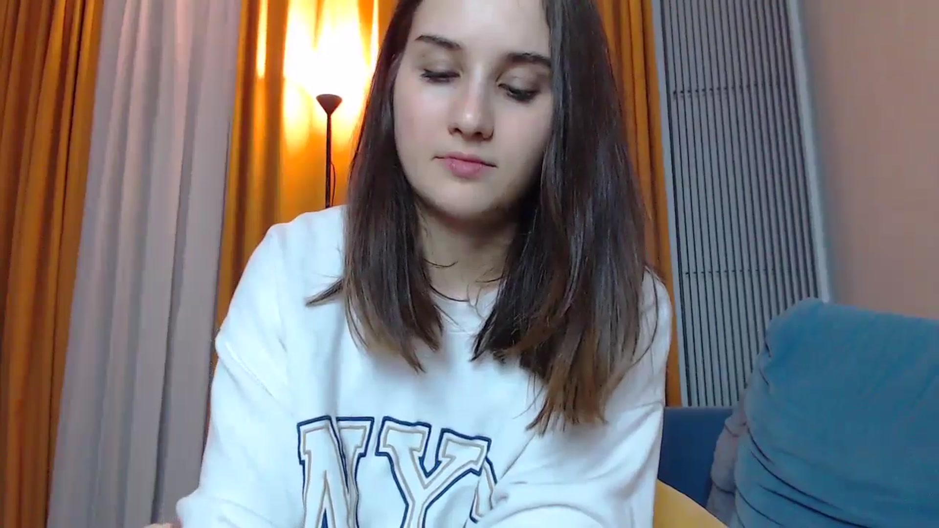 Gallery image thumbnail from YoungLilMary's myfreecams stream on, 11/29/2024, 05:33 image 19 of 20