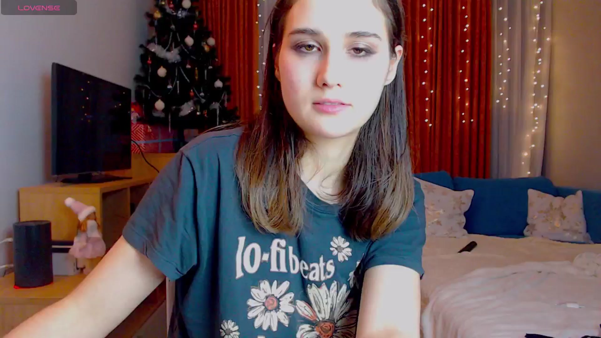 Gallery image thumbnail from YoungLilMary's myfreecams stream on, 12/30/2024, 04:24 image 17 of 20